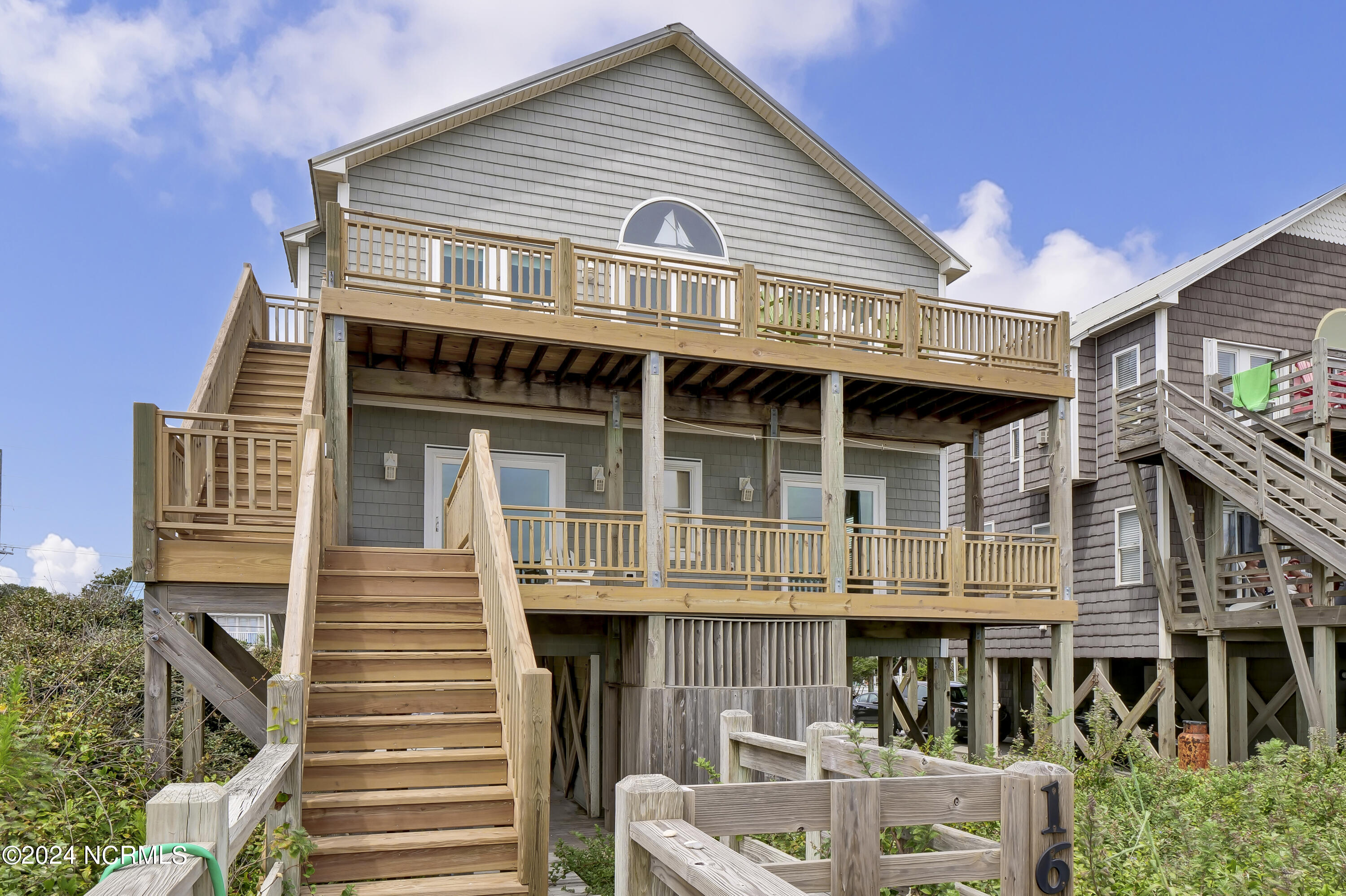 1604 S Shore Drive