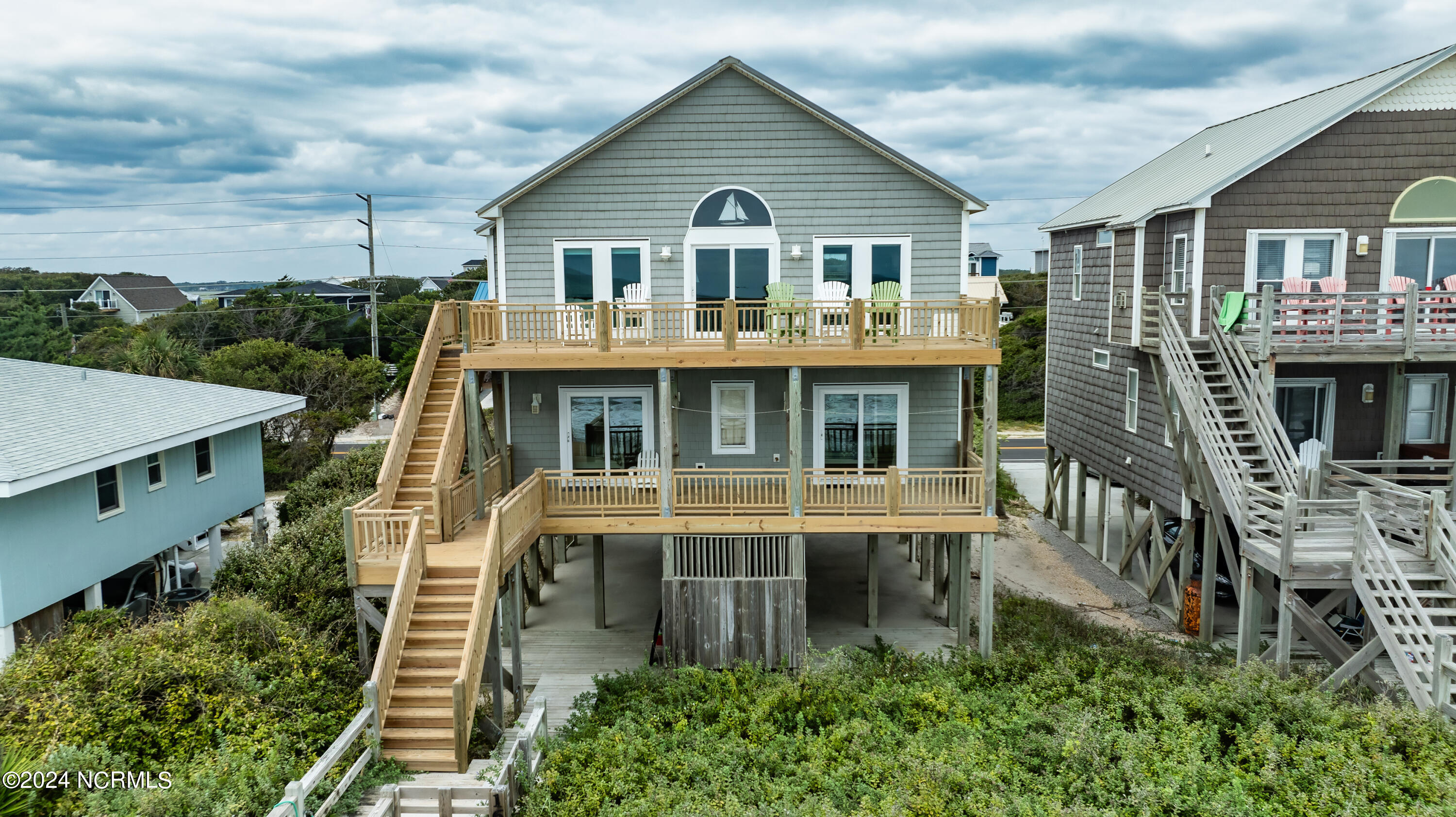 1604 S Shore Drive