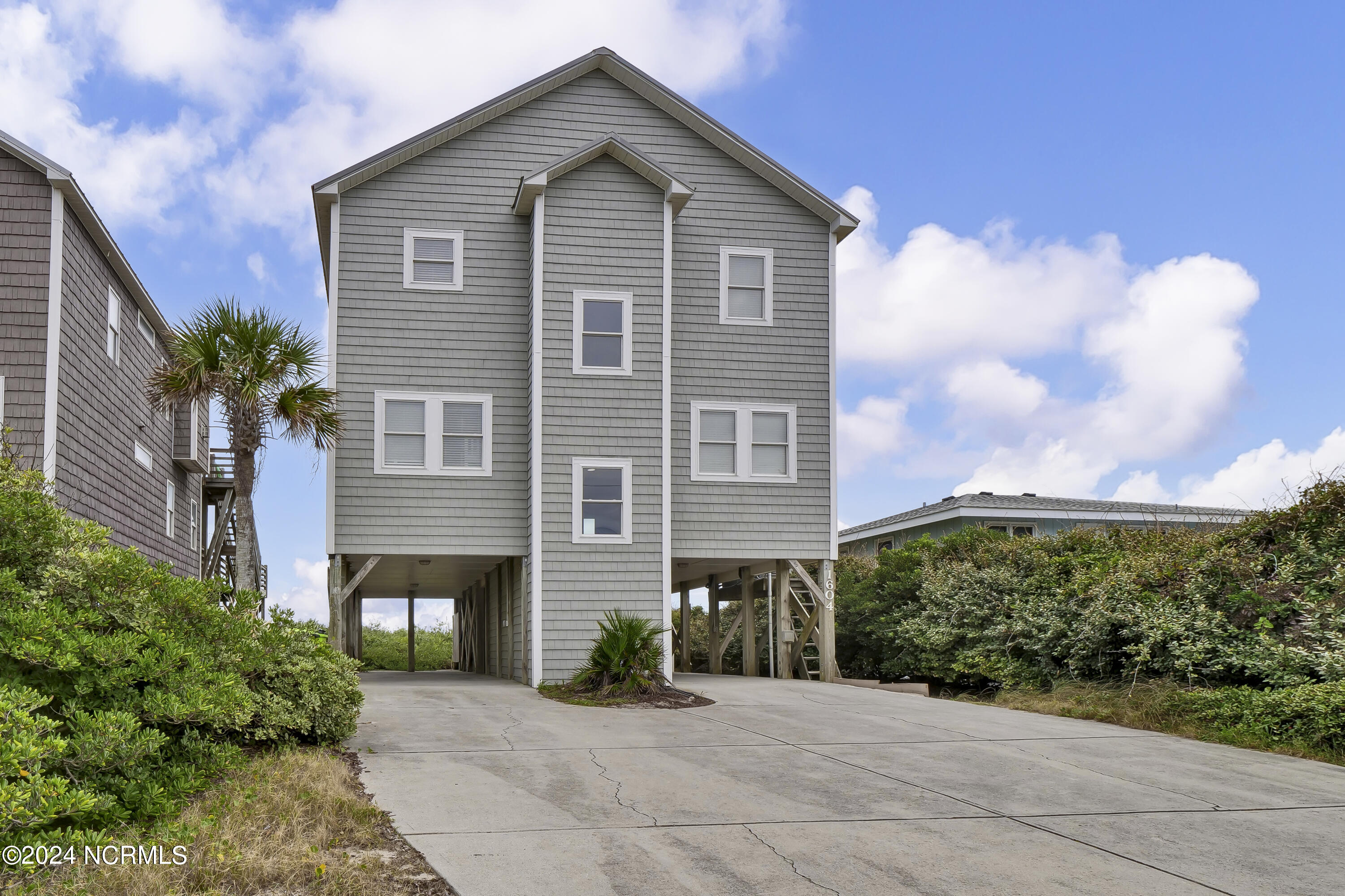 1604 S Shore Drive
