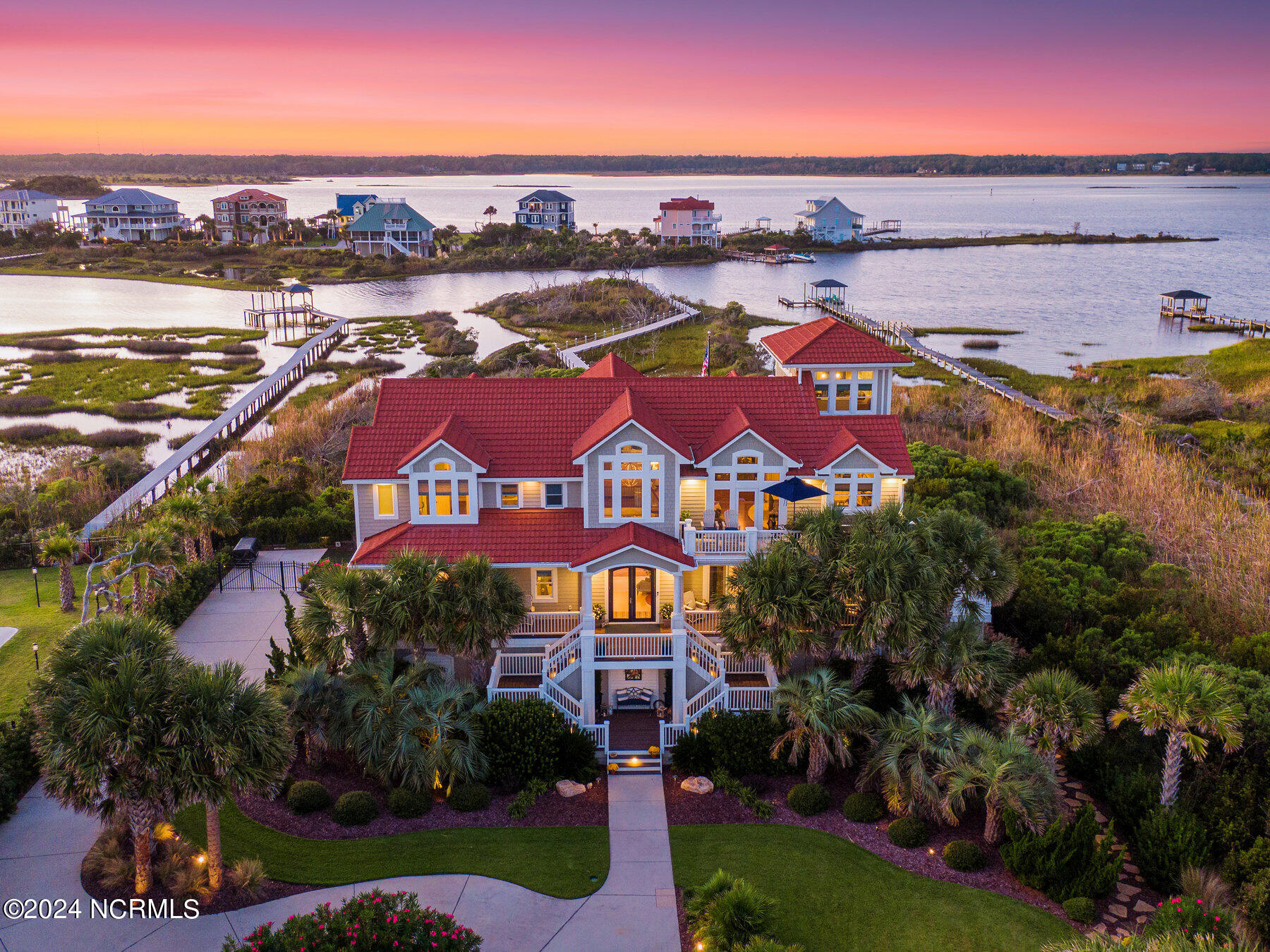 557 New River Inlet Road