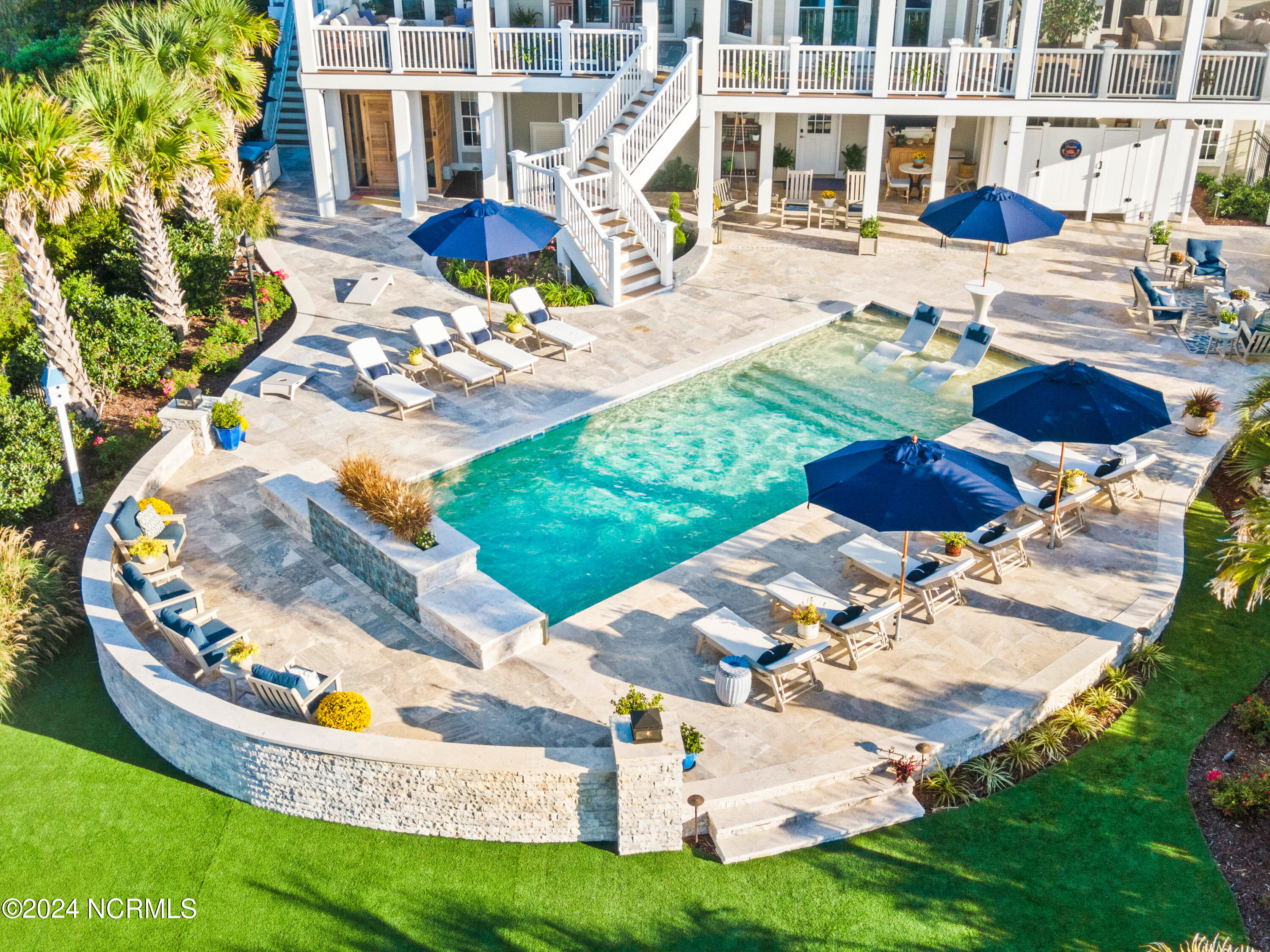 557 New River Inlet Road