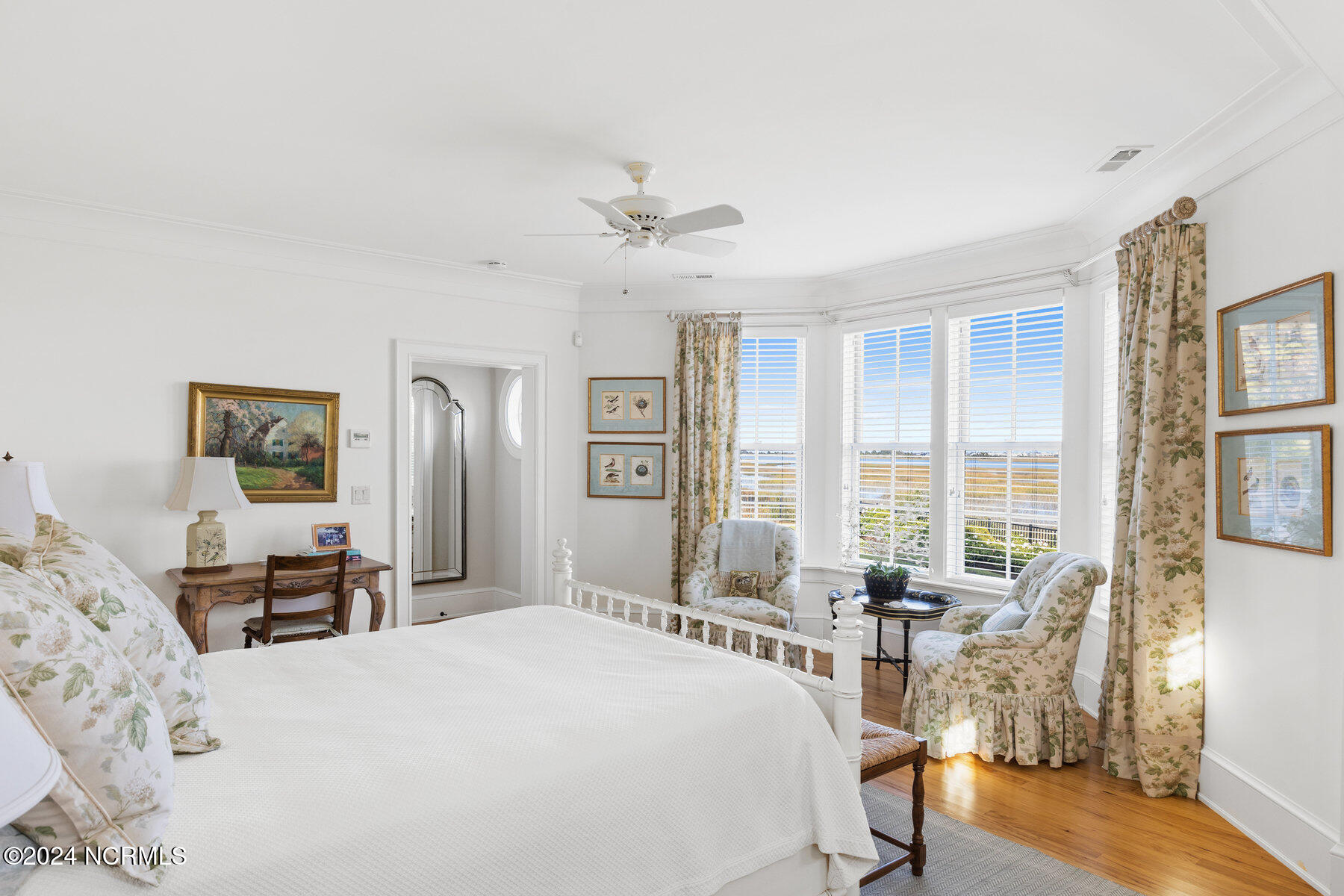 1000 Turnberry Place