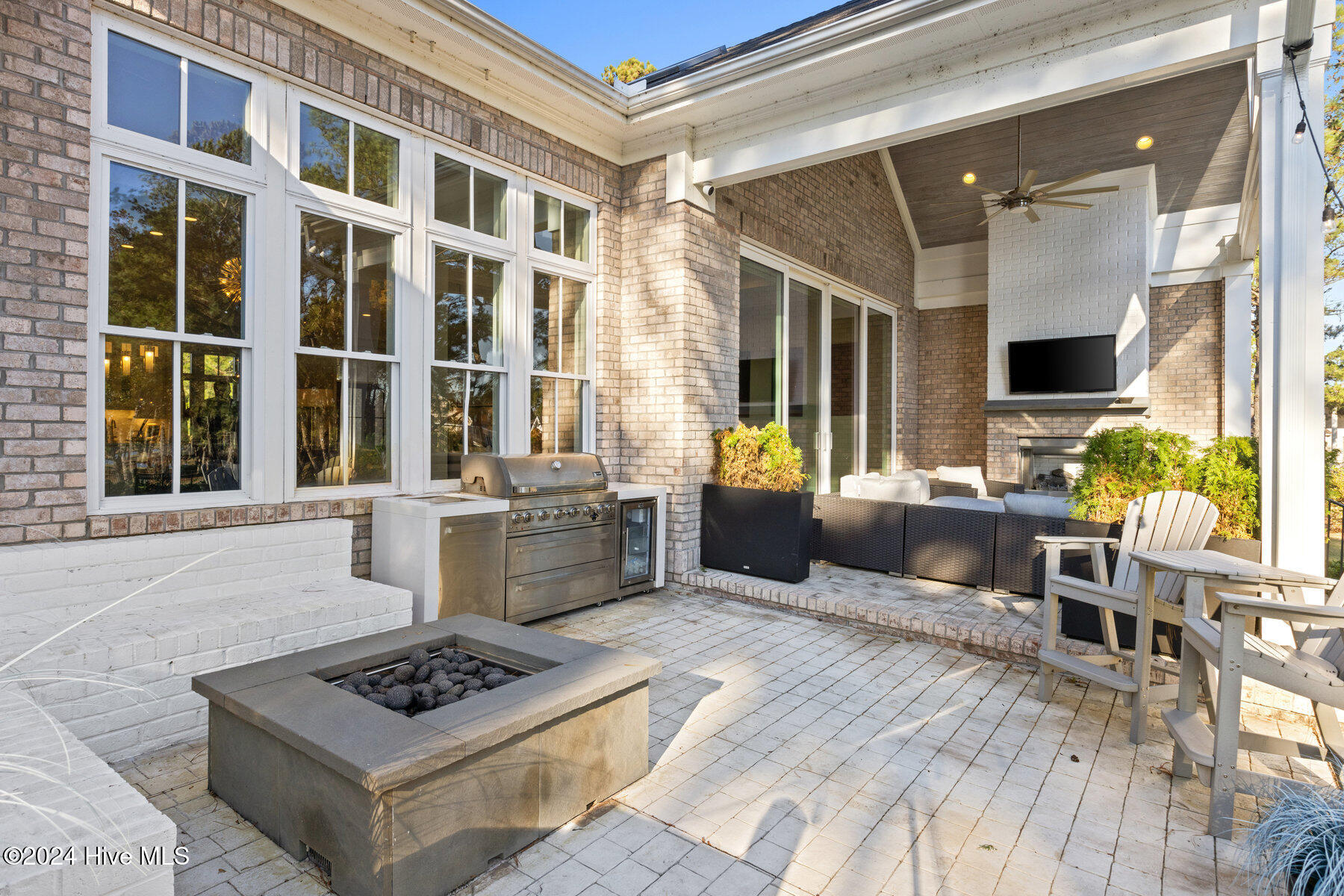 2025 Ashland Court