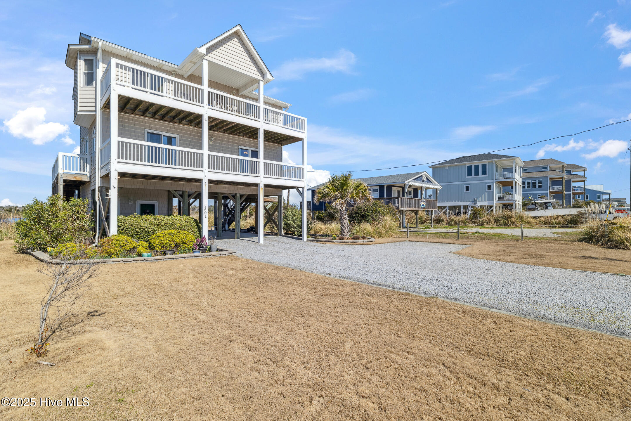 3601 Island Drive