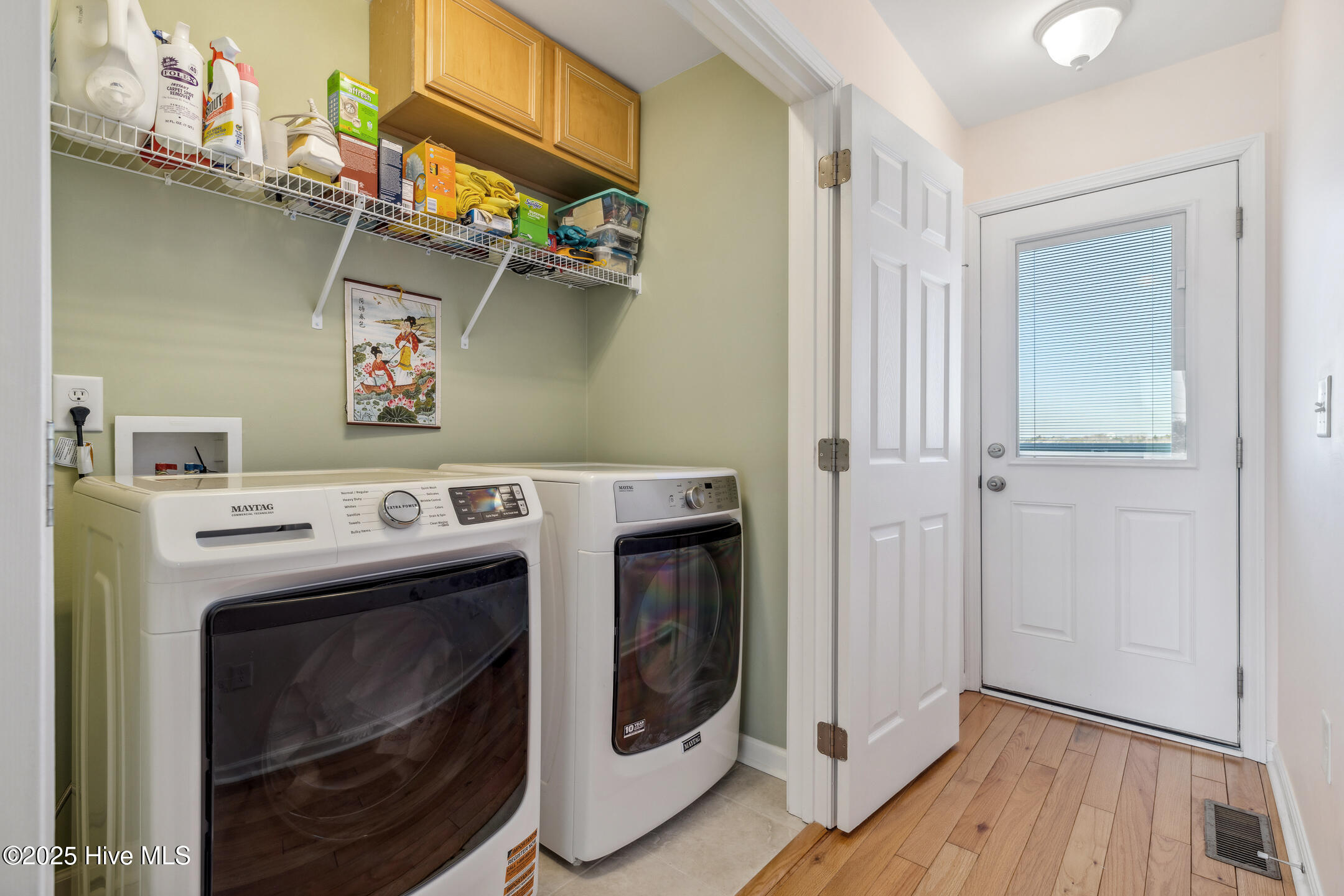 3601 Island Drive