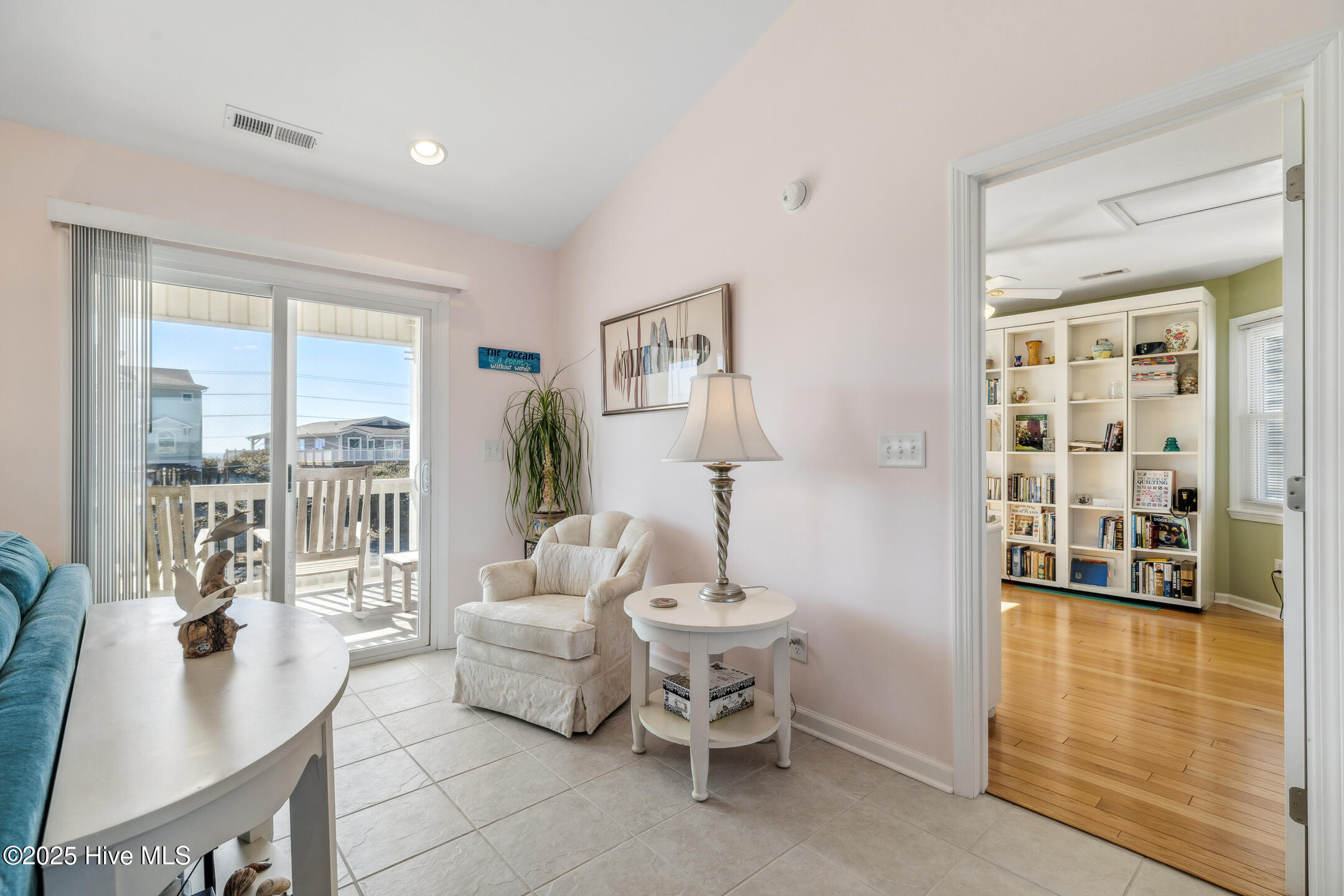 3601 Island Drive