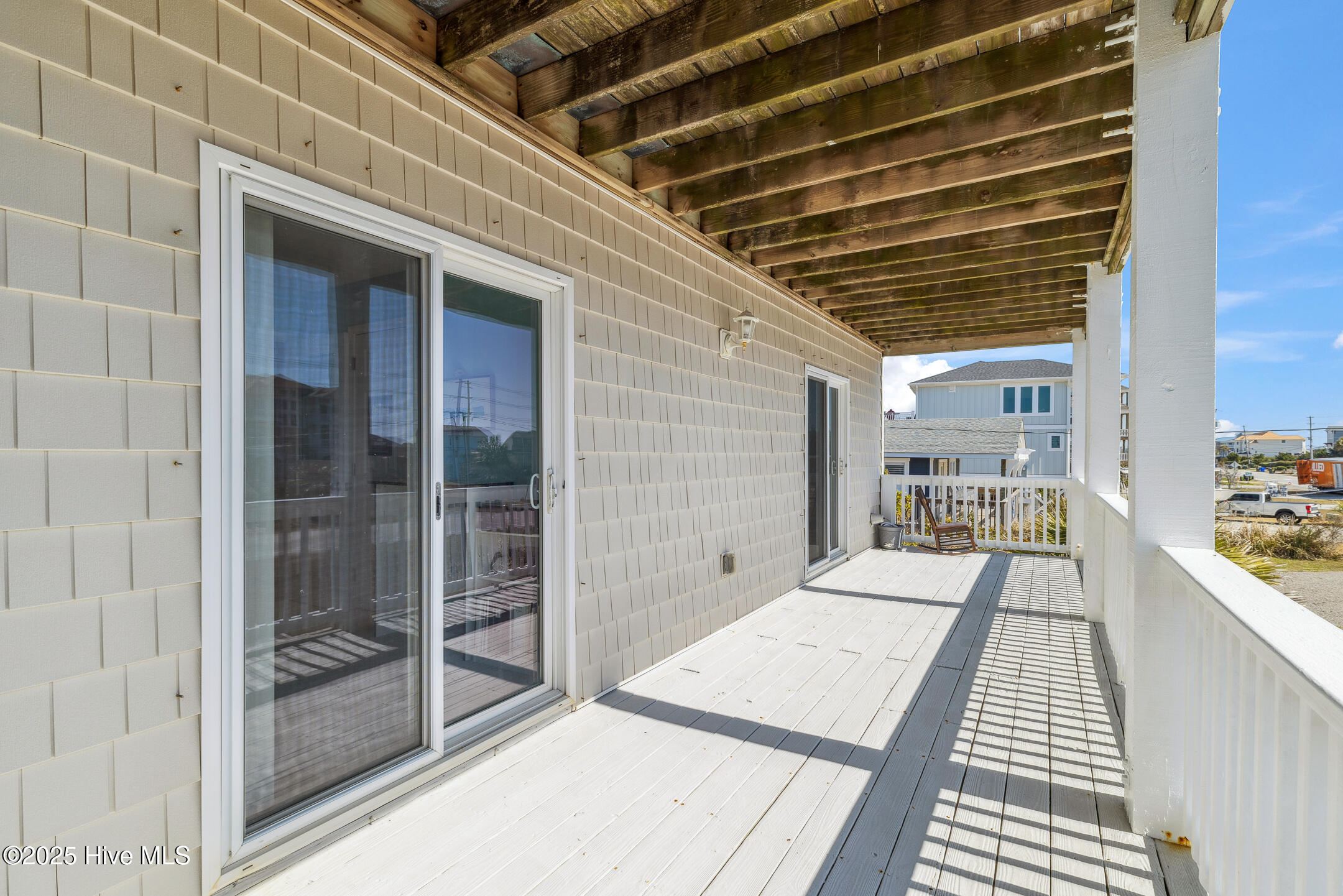 3601 Island Drive