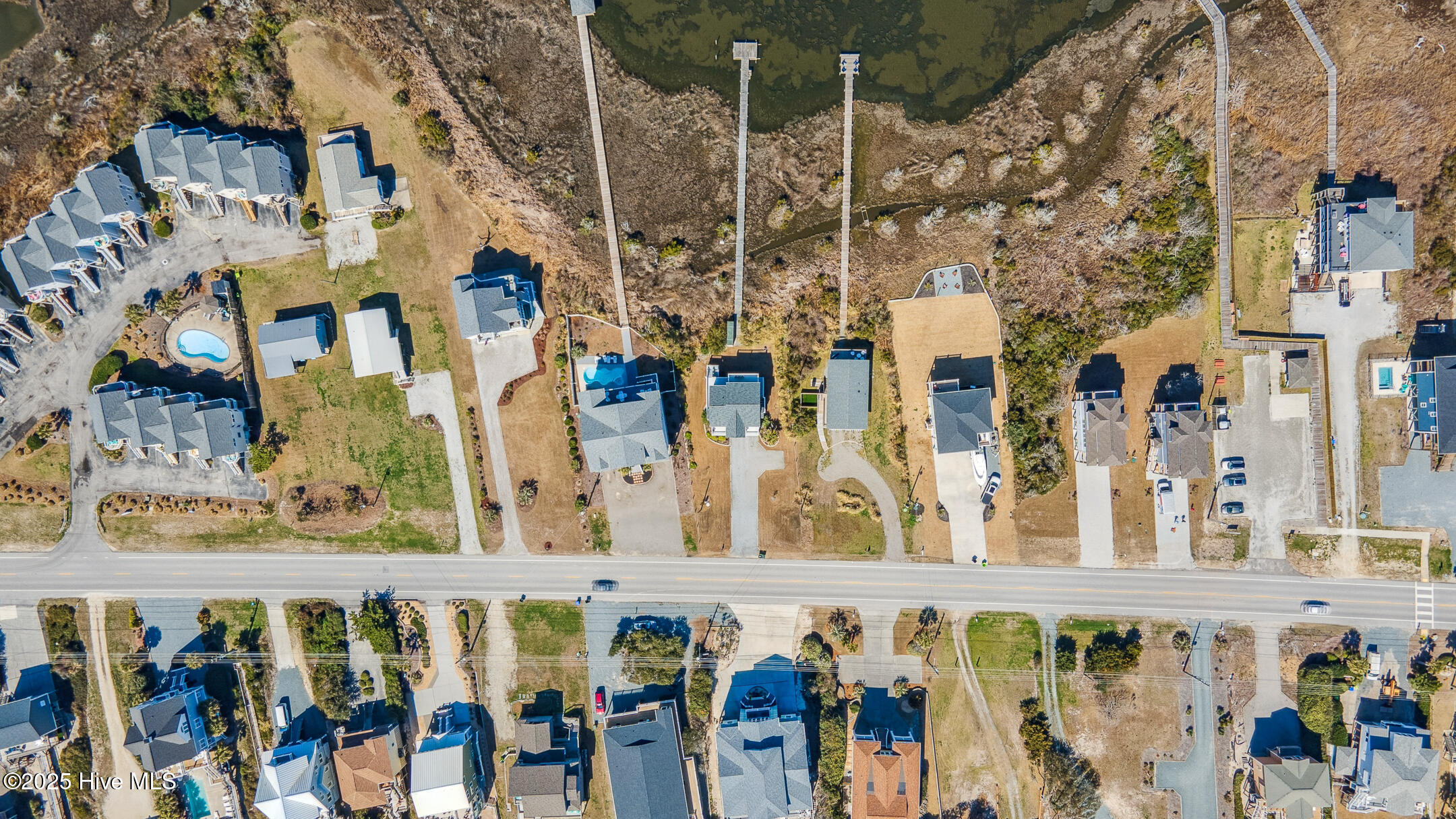 3601 Island Drive