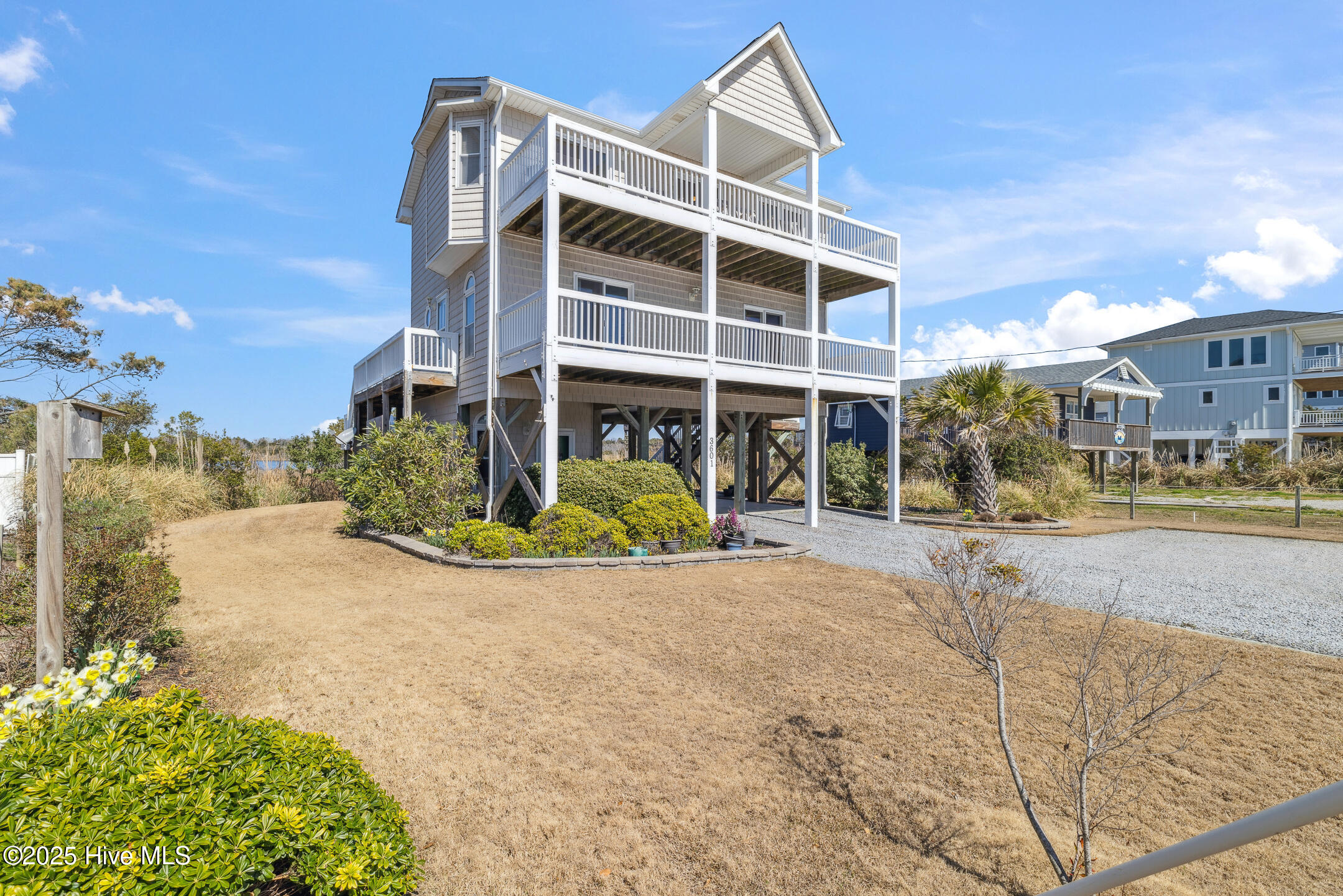 3601 Island Drive