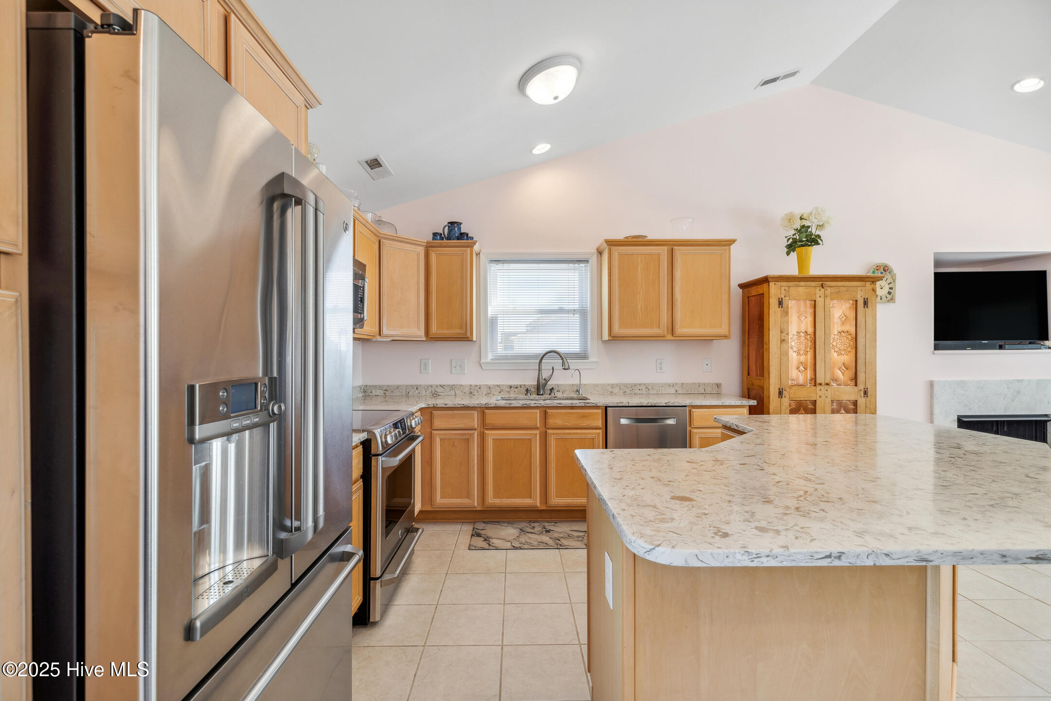 3601 Island Drive