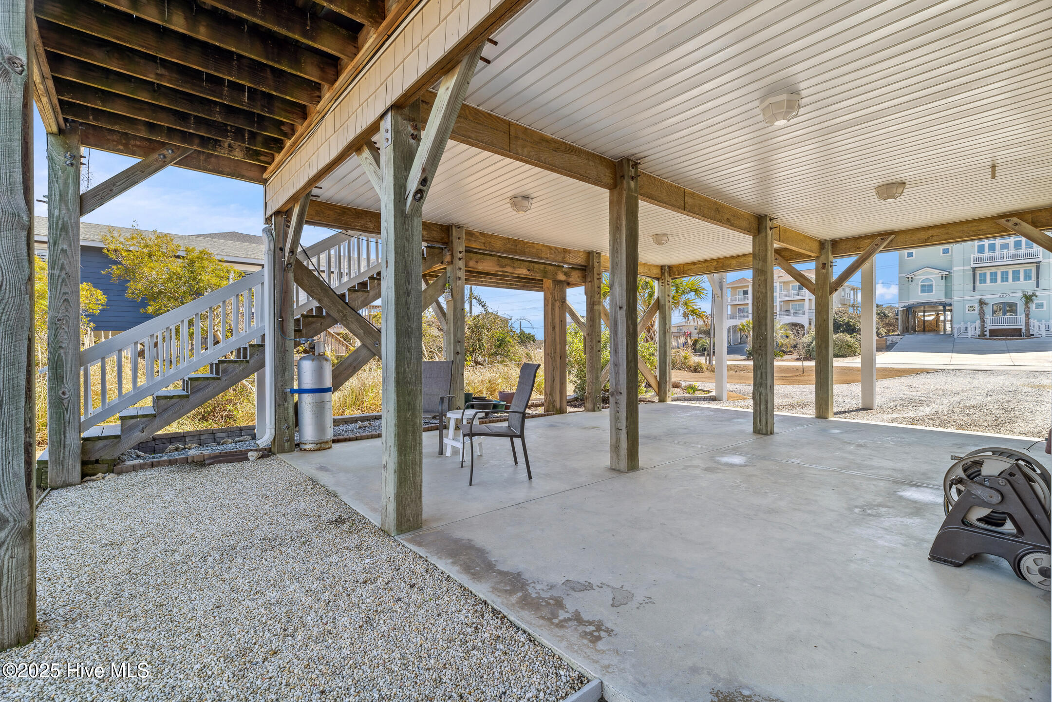 3601 Island Drive
