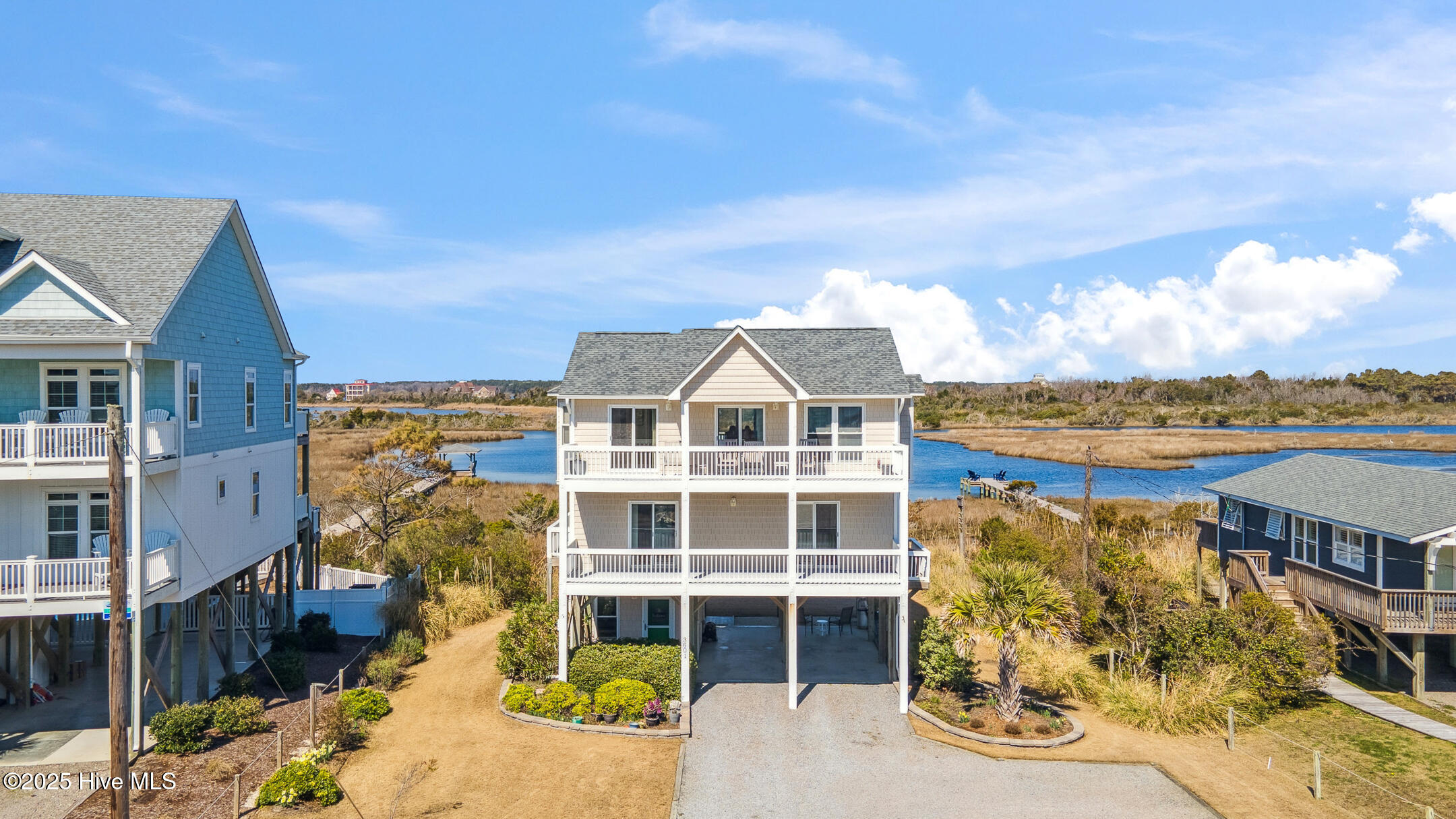 3601 Island Drive