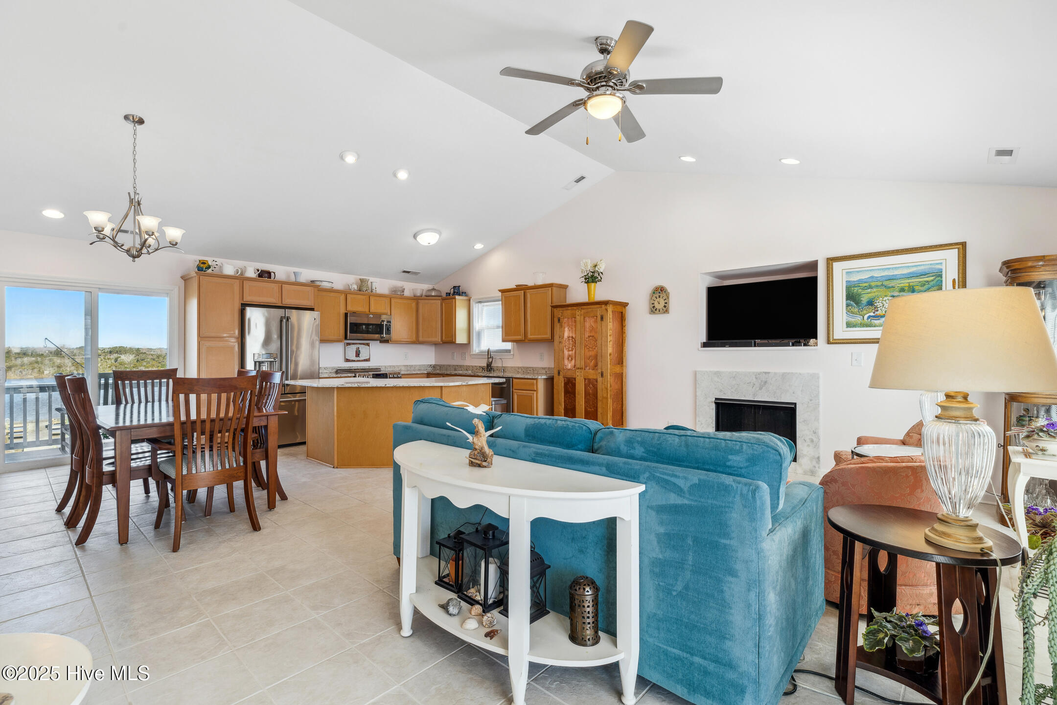 3601 Island Drive