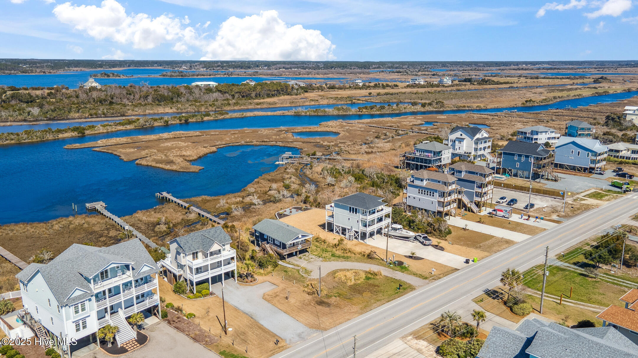 3601 Island Drive