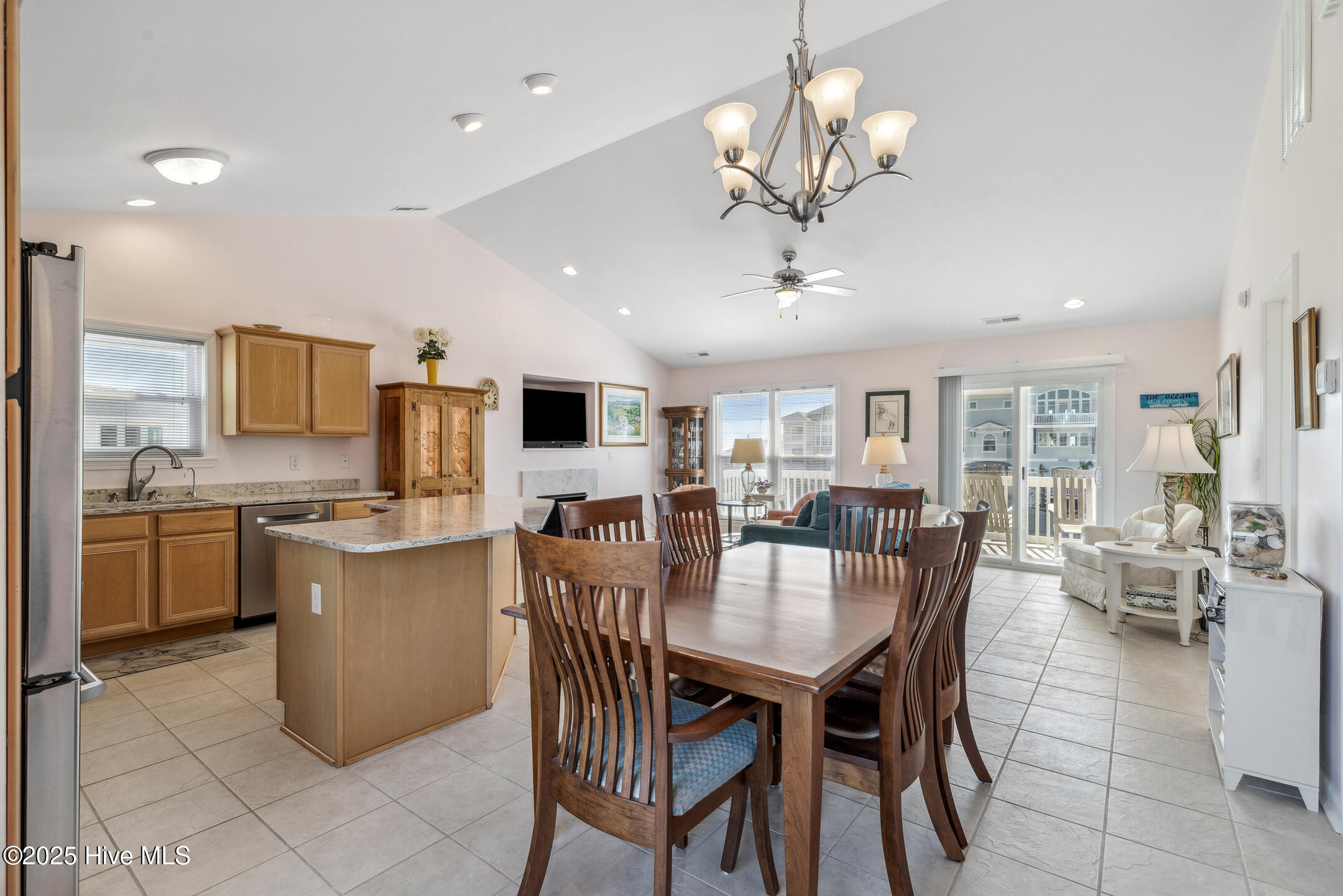 3601 Island Drive