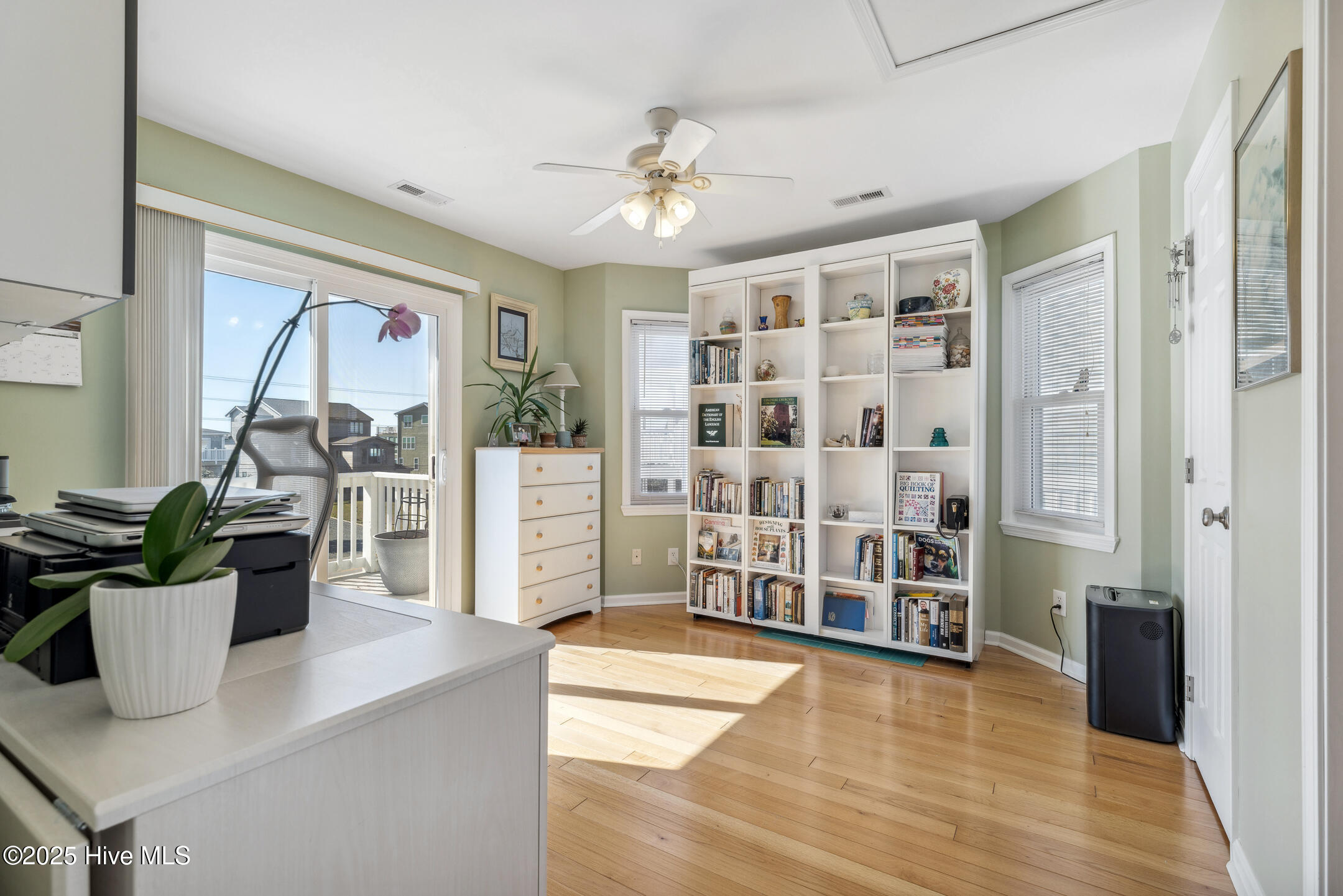3601 Island Drive