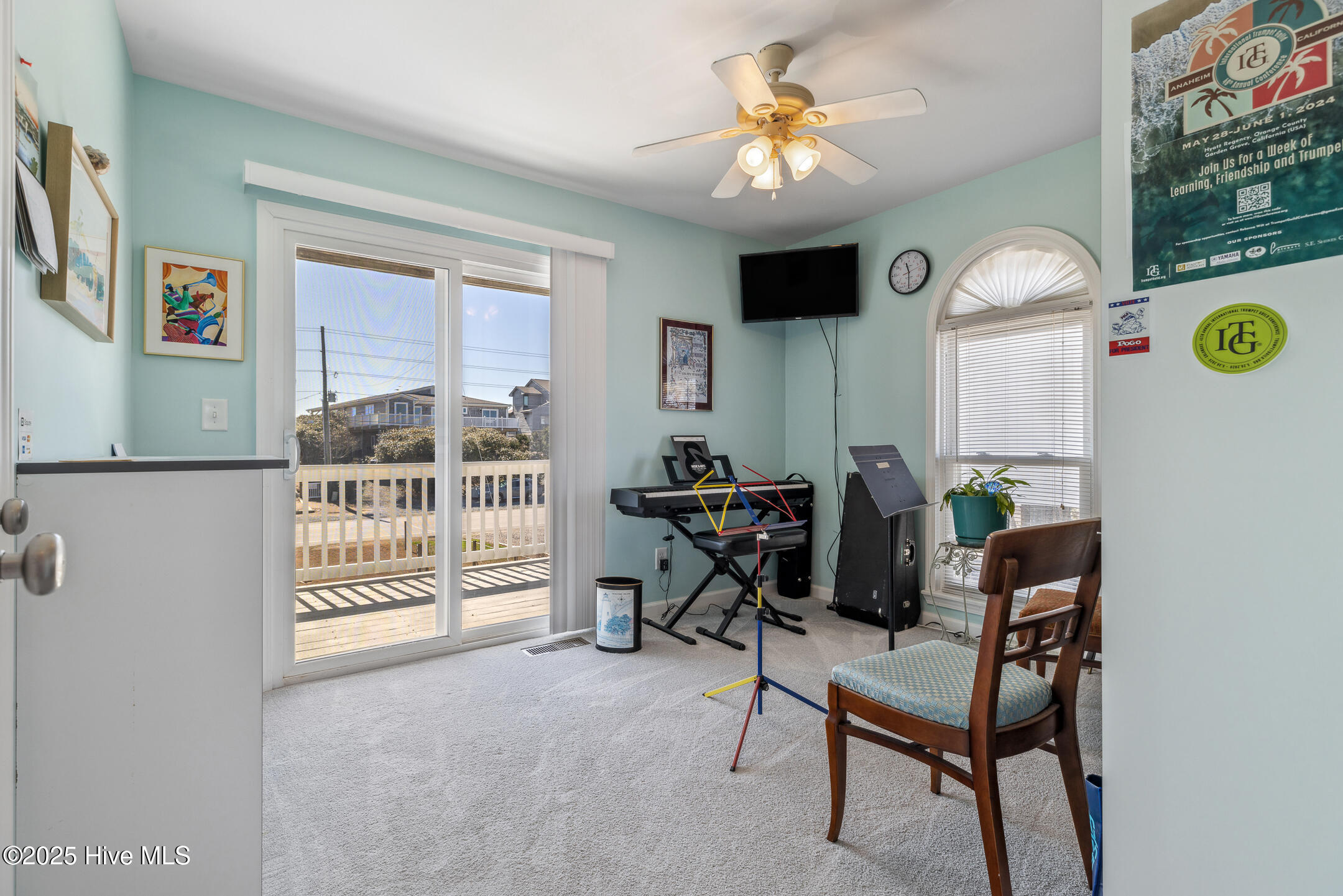 3601 Island Drive