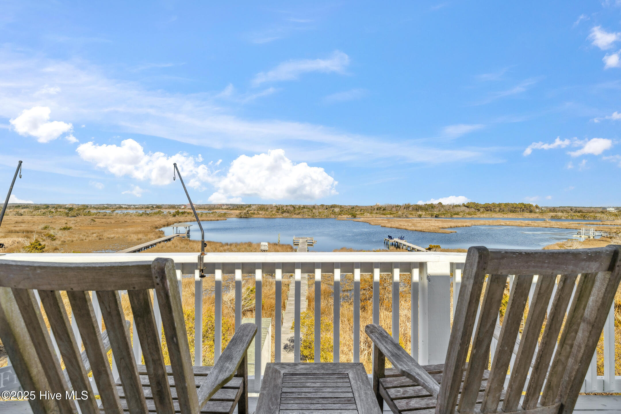3601 Island Drive