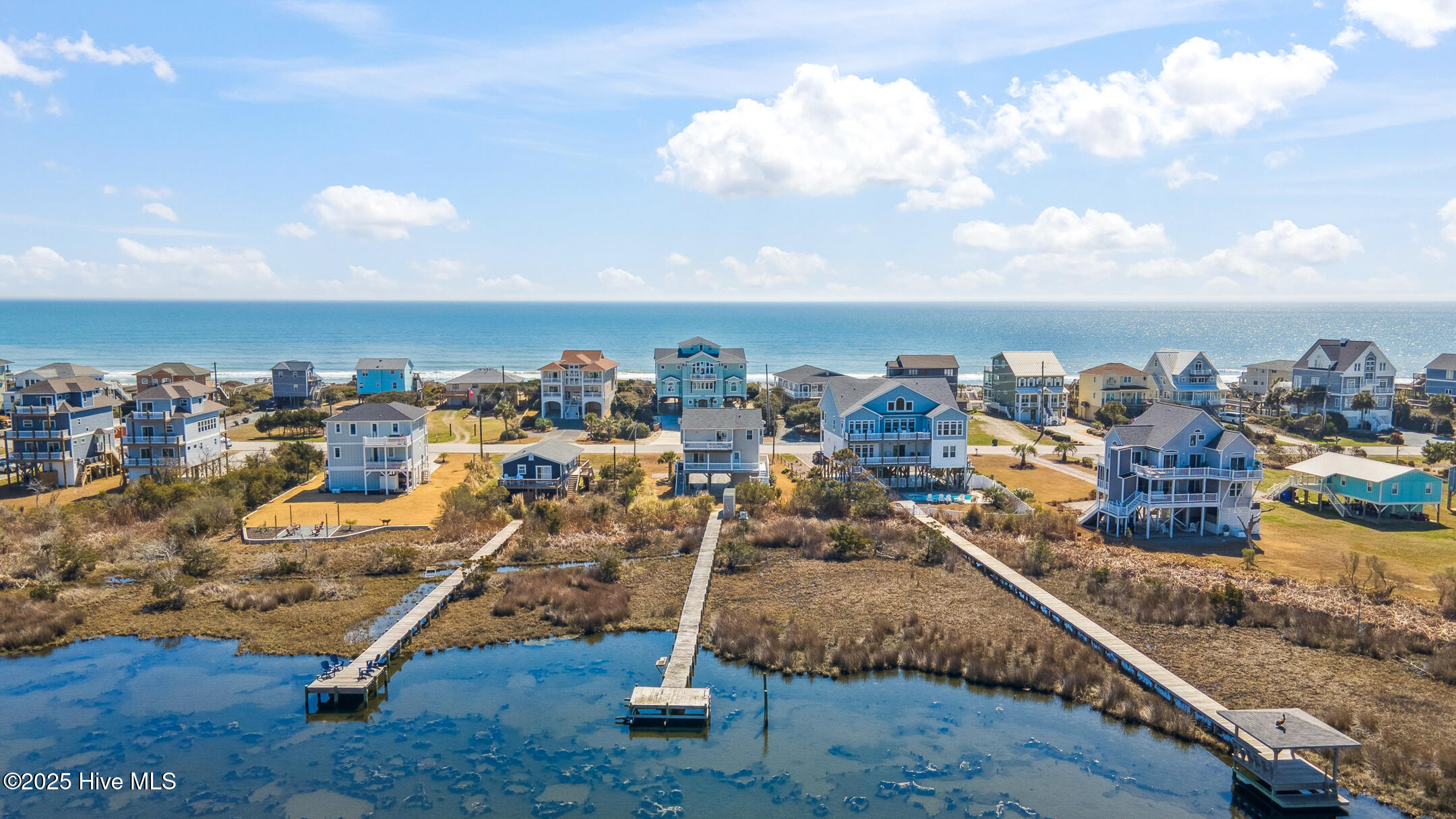 3601 Island Drive
