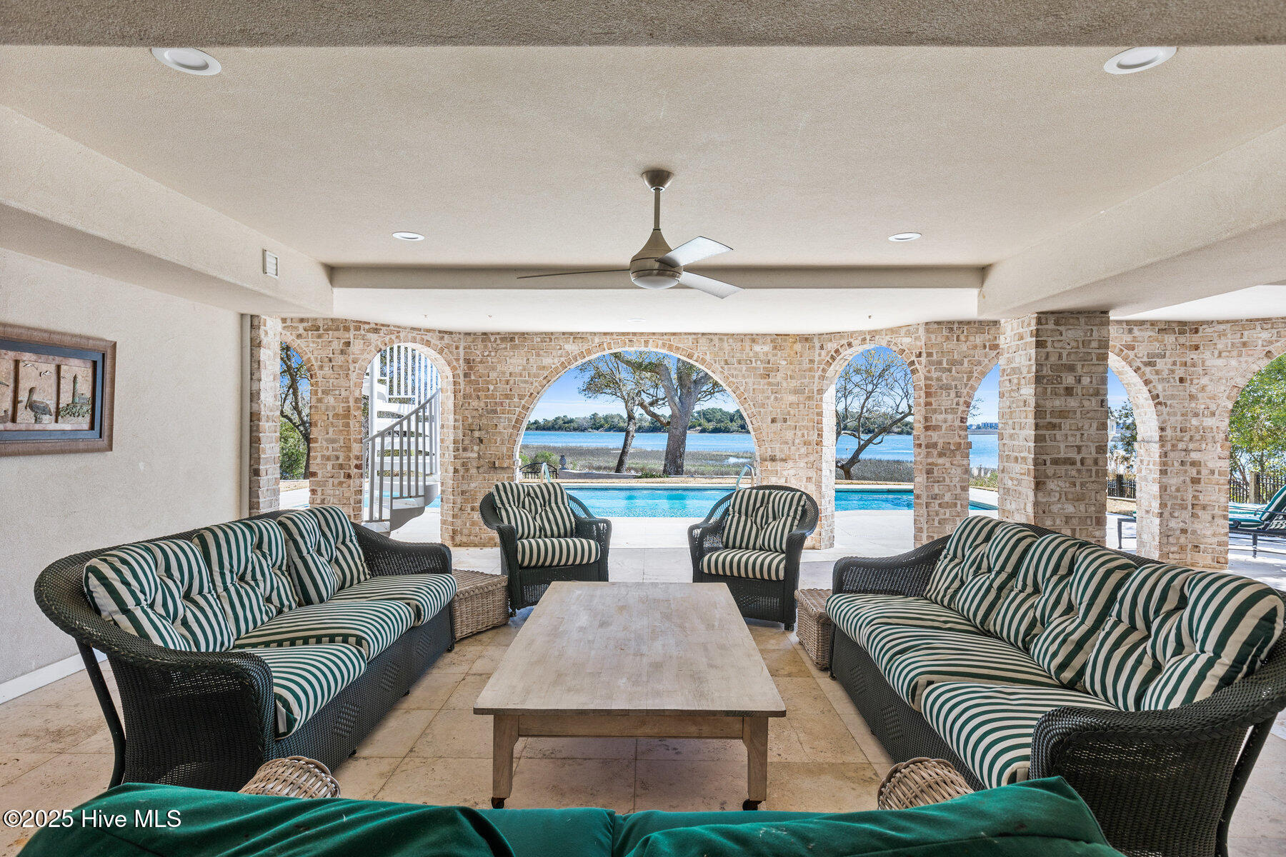 1200 Great Oaks Drive