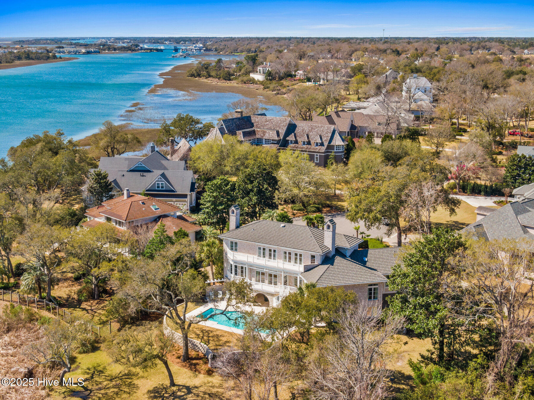 1200 Great Oaks Drive