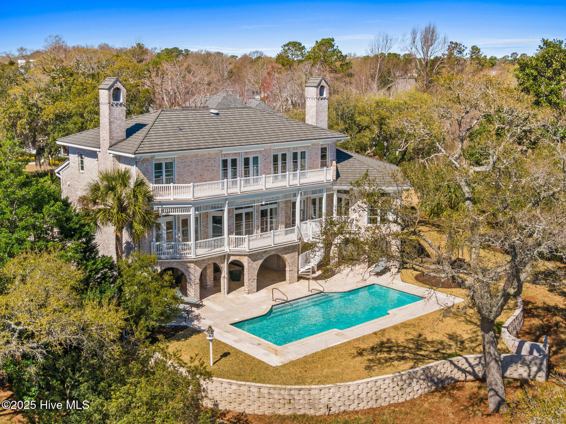1200 Great Oaks Drive