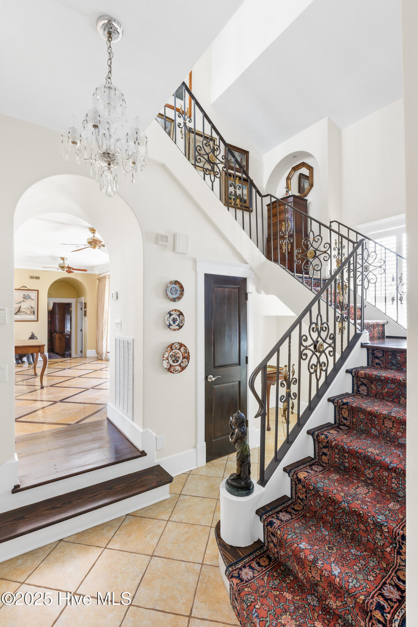 1200 Great Oaks Drive