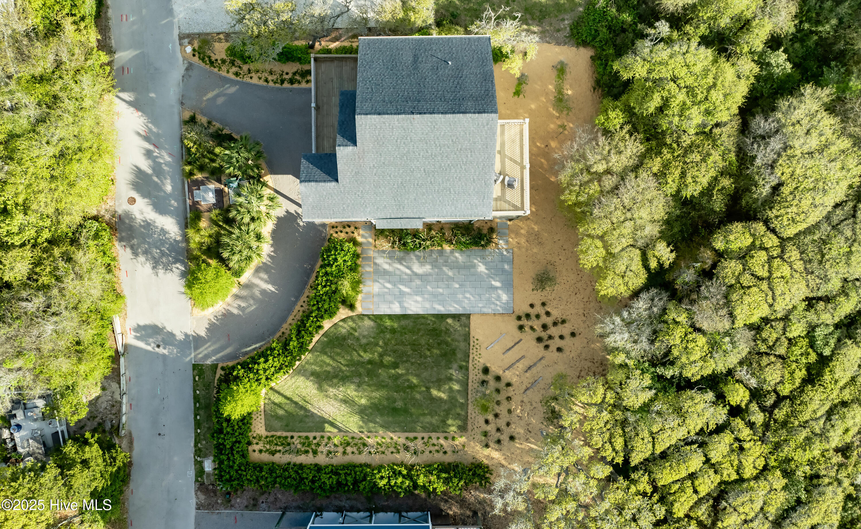 105 White Hills Lane