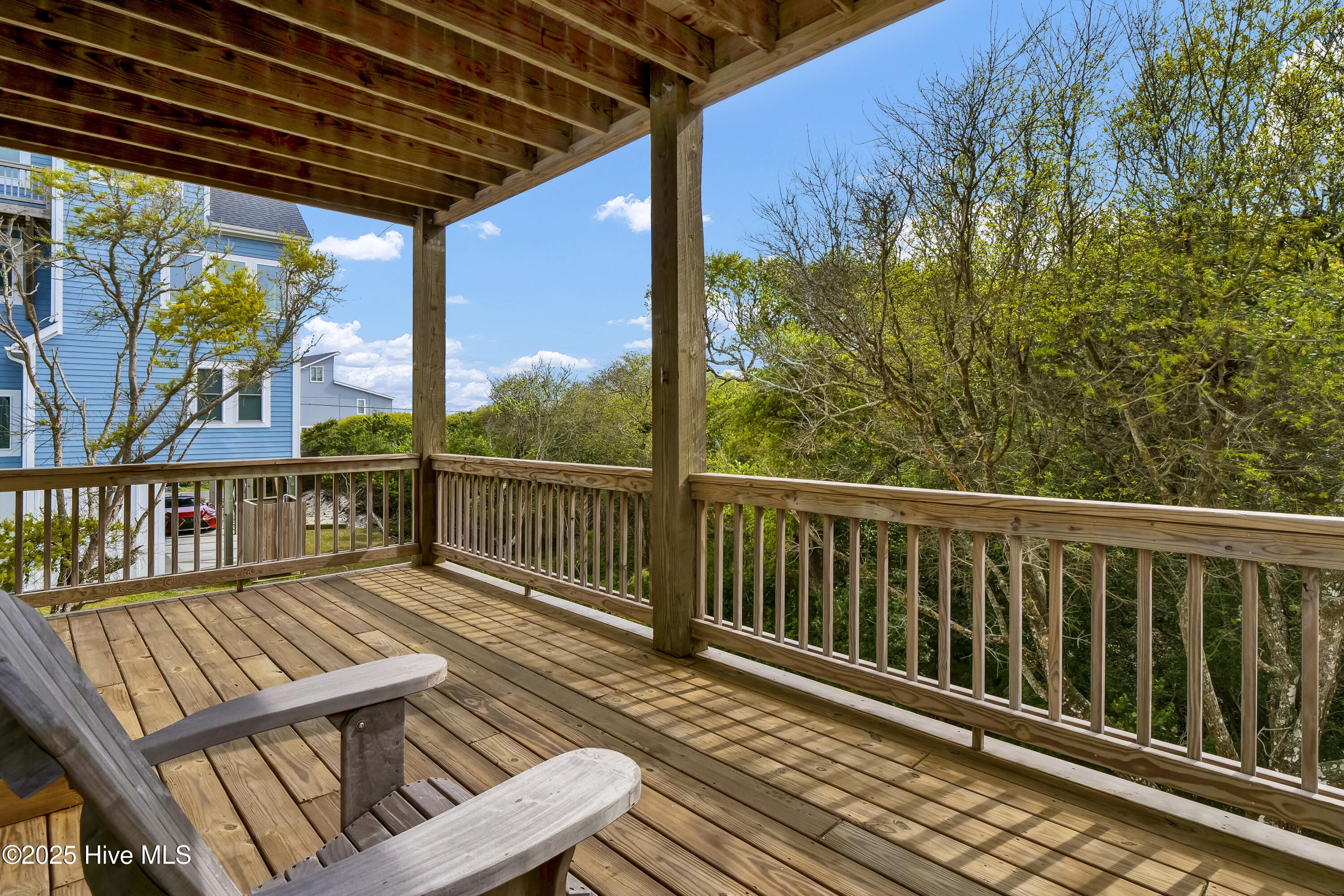 105 White Hills Lane