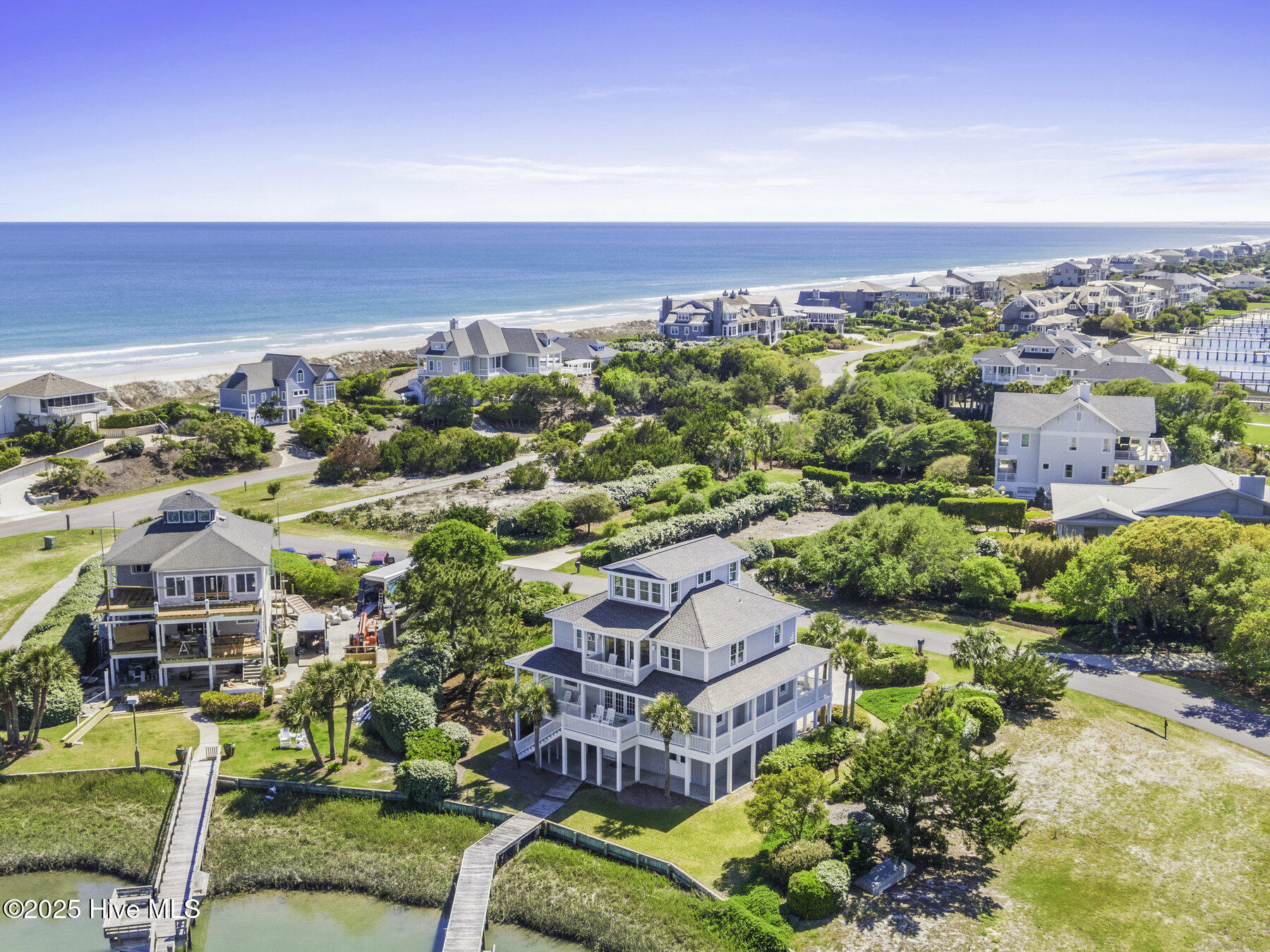 4 Sandy Point