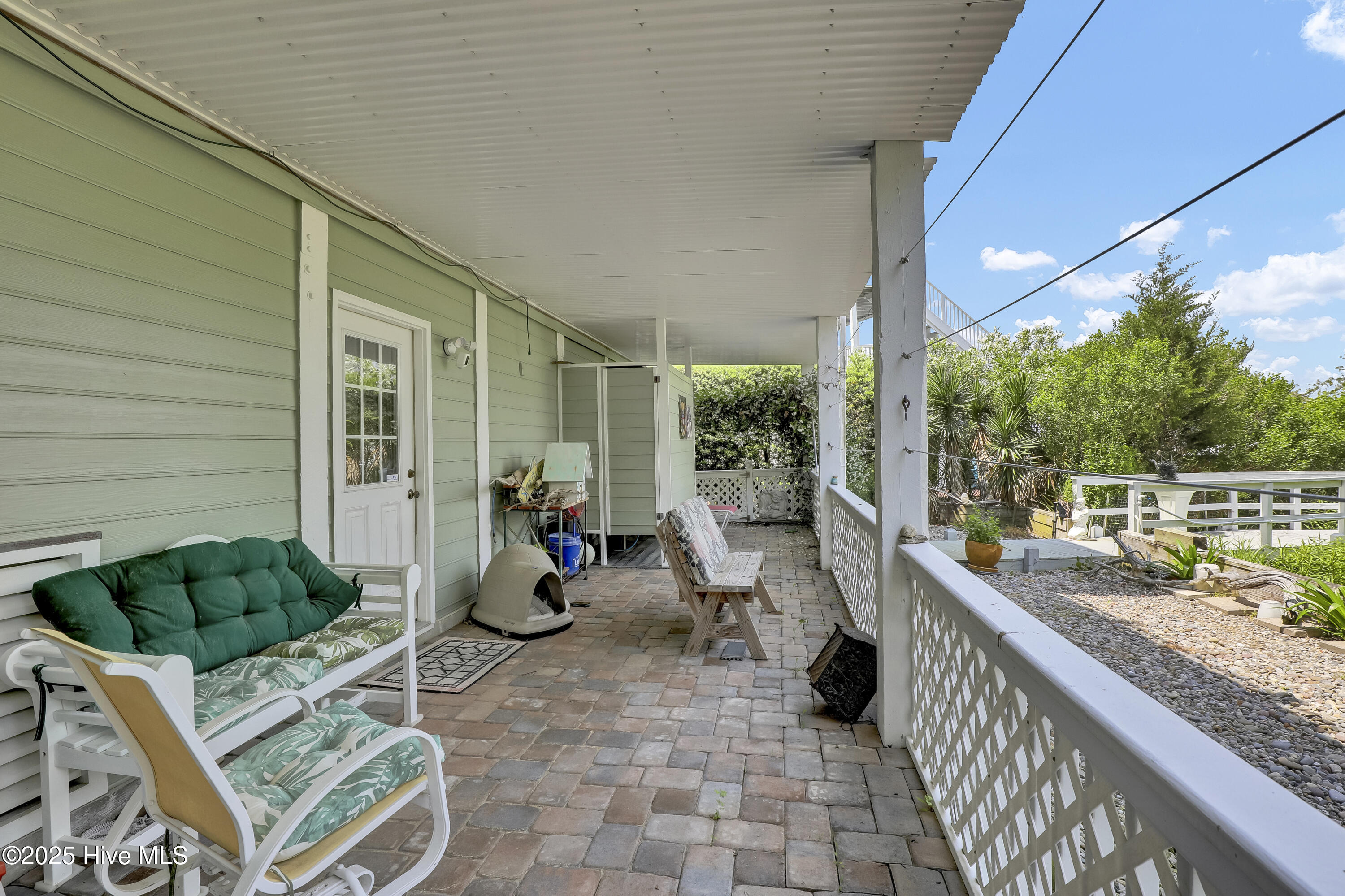 53 N Ridge Lane