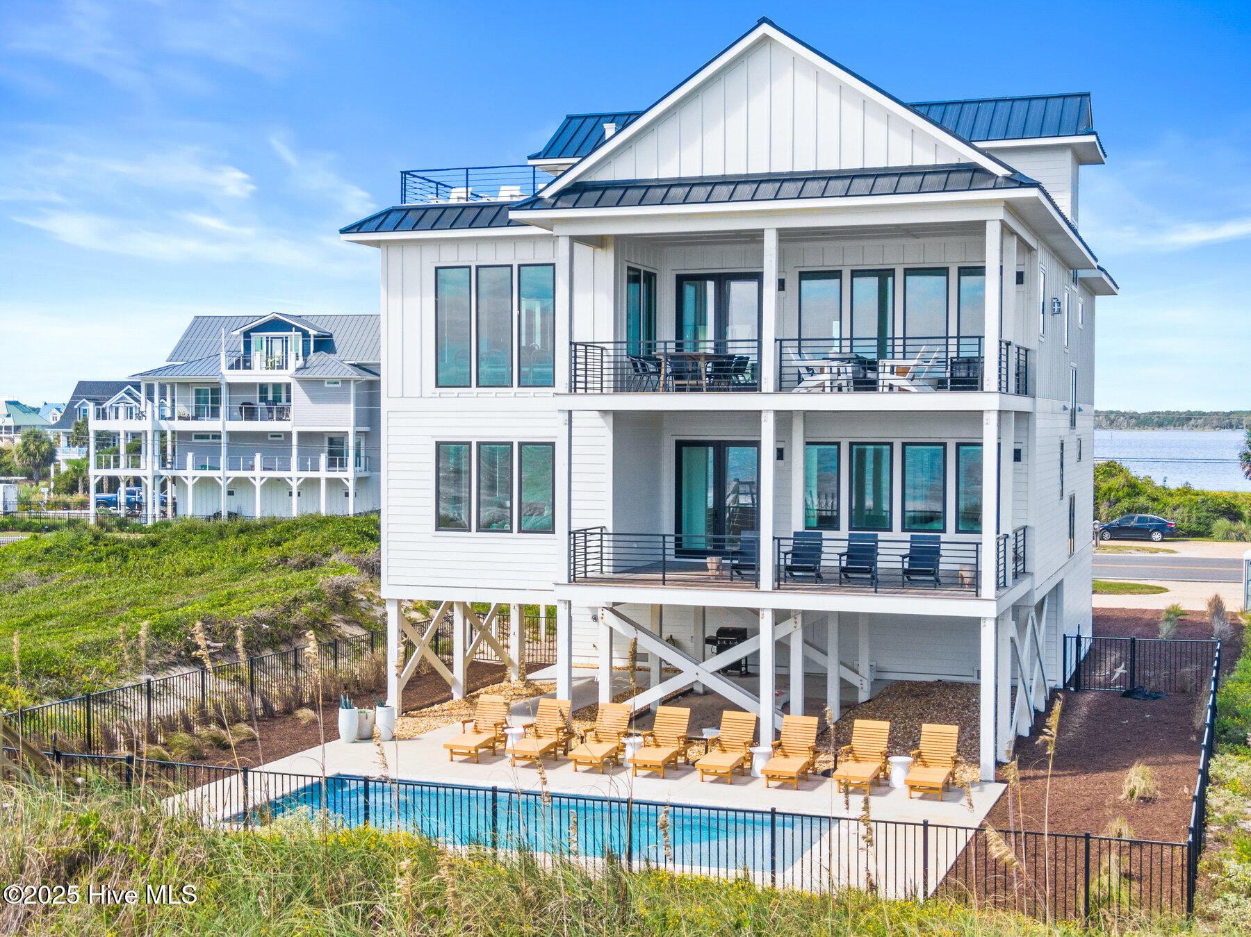 604 New River Inlet Road