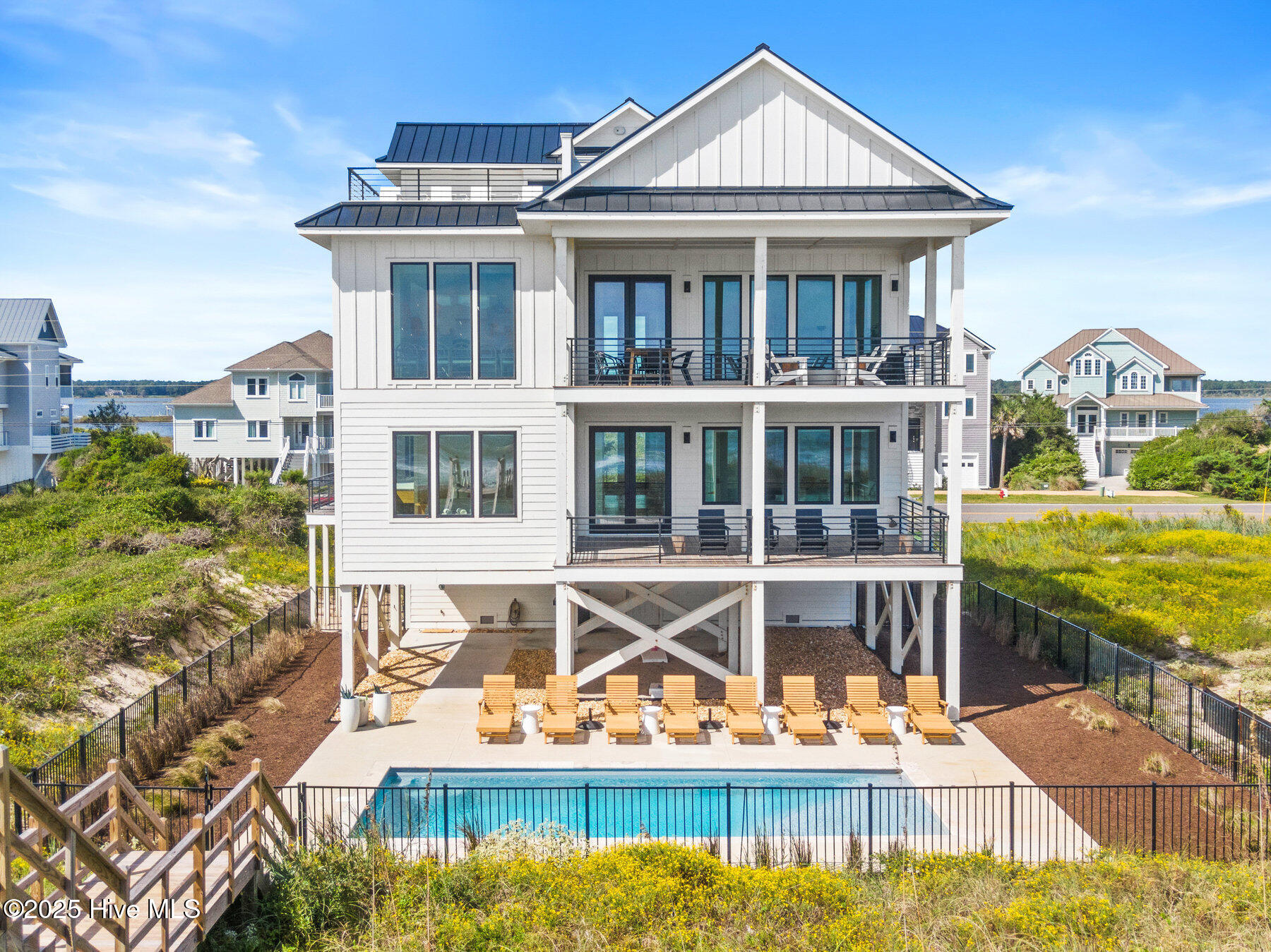 604 New River Inlet Road