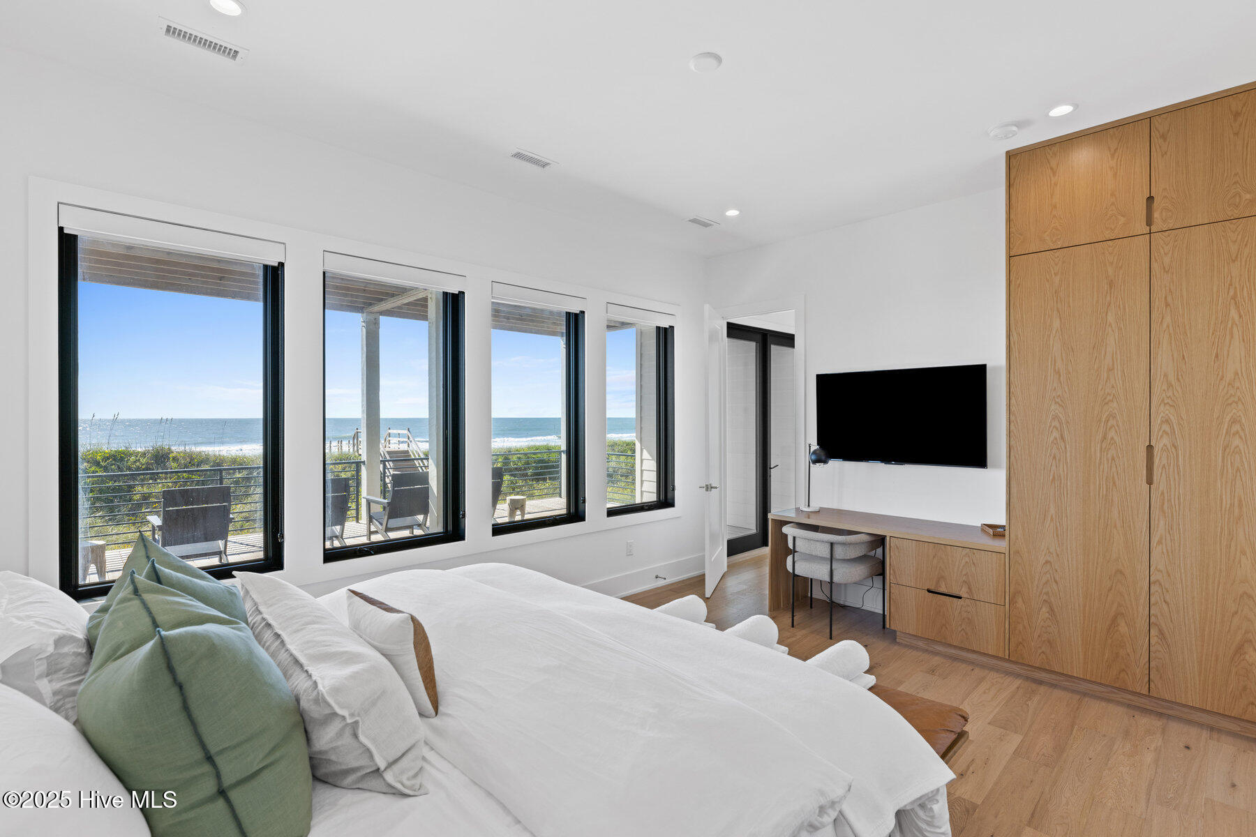 604 New River Inlet Road