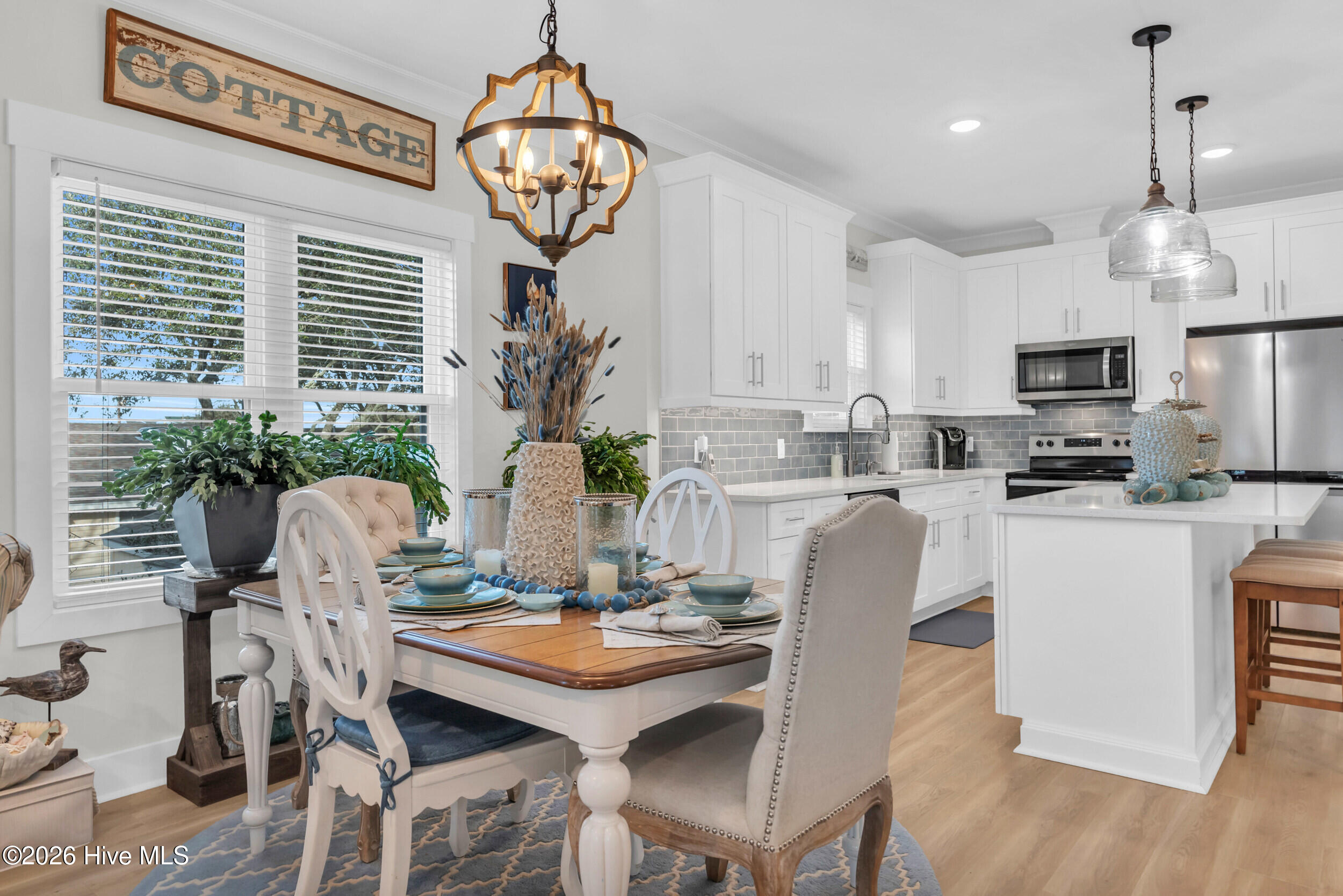 709 S 4th Extension Avenue Unit A