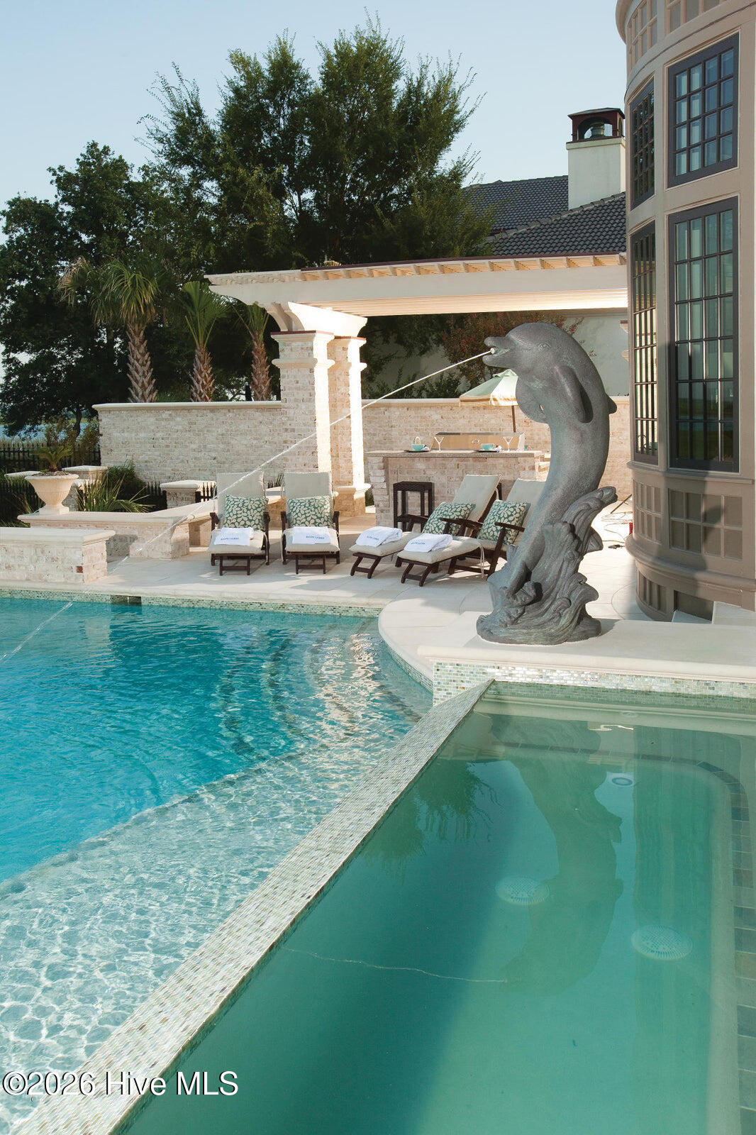 2340 Ocean Point Drive