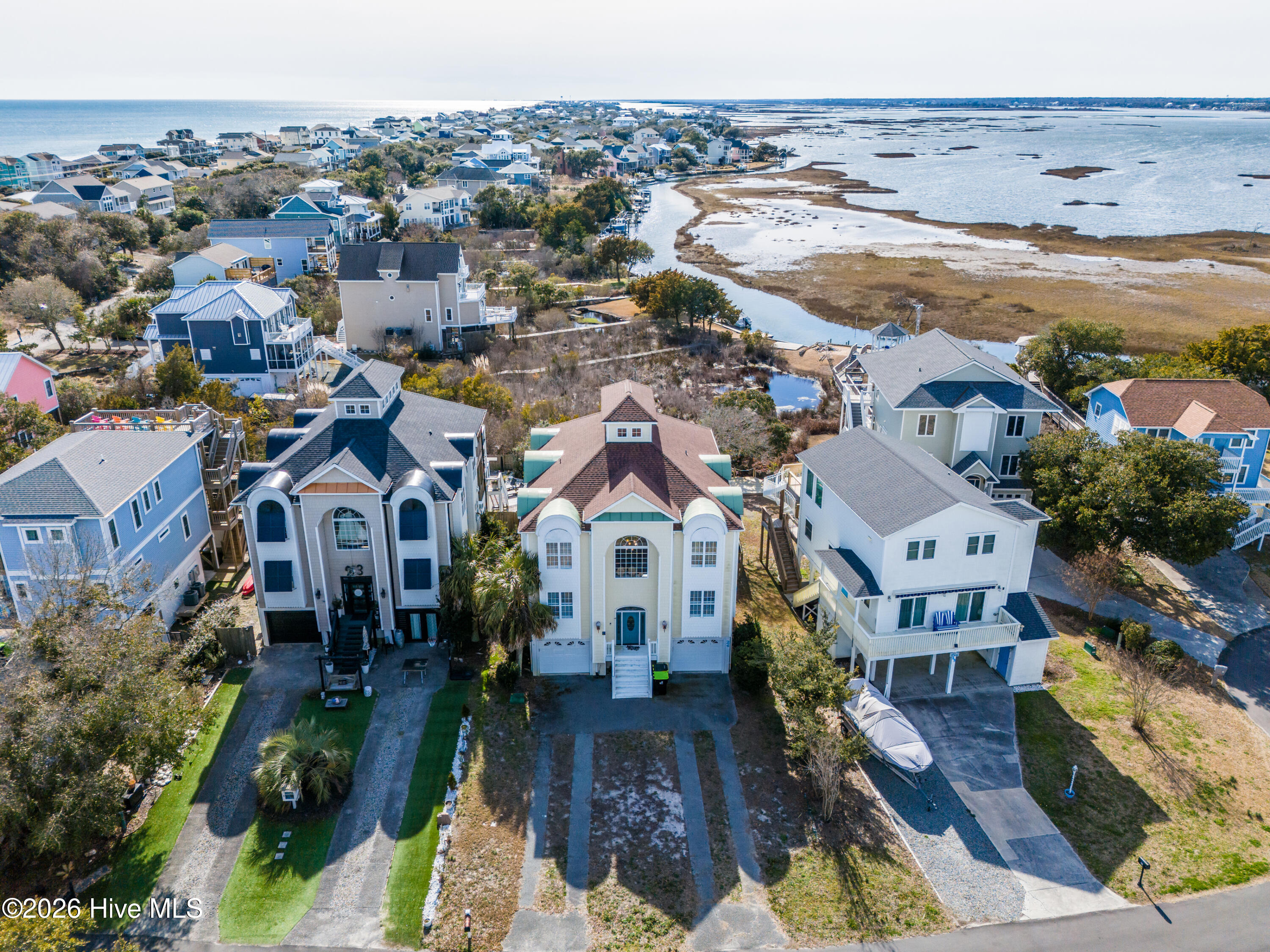 24 Sandy Lane