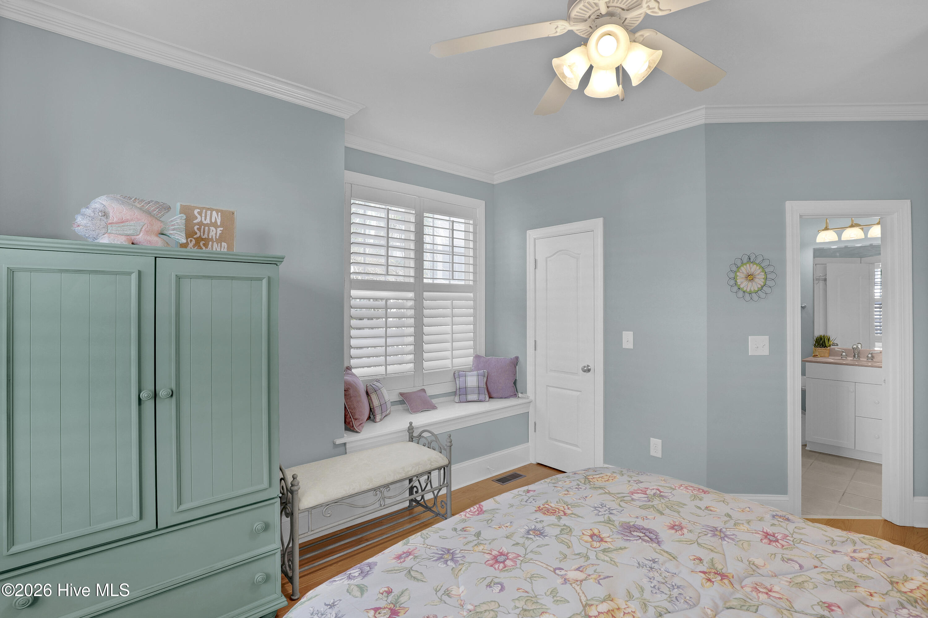 24 Sandy Lane