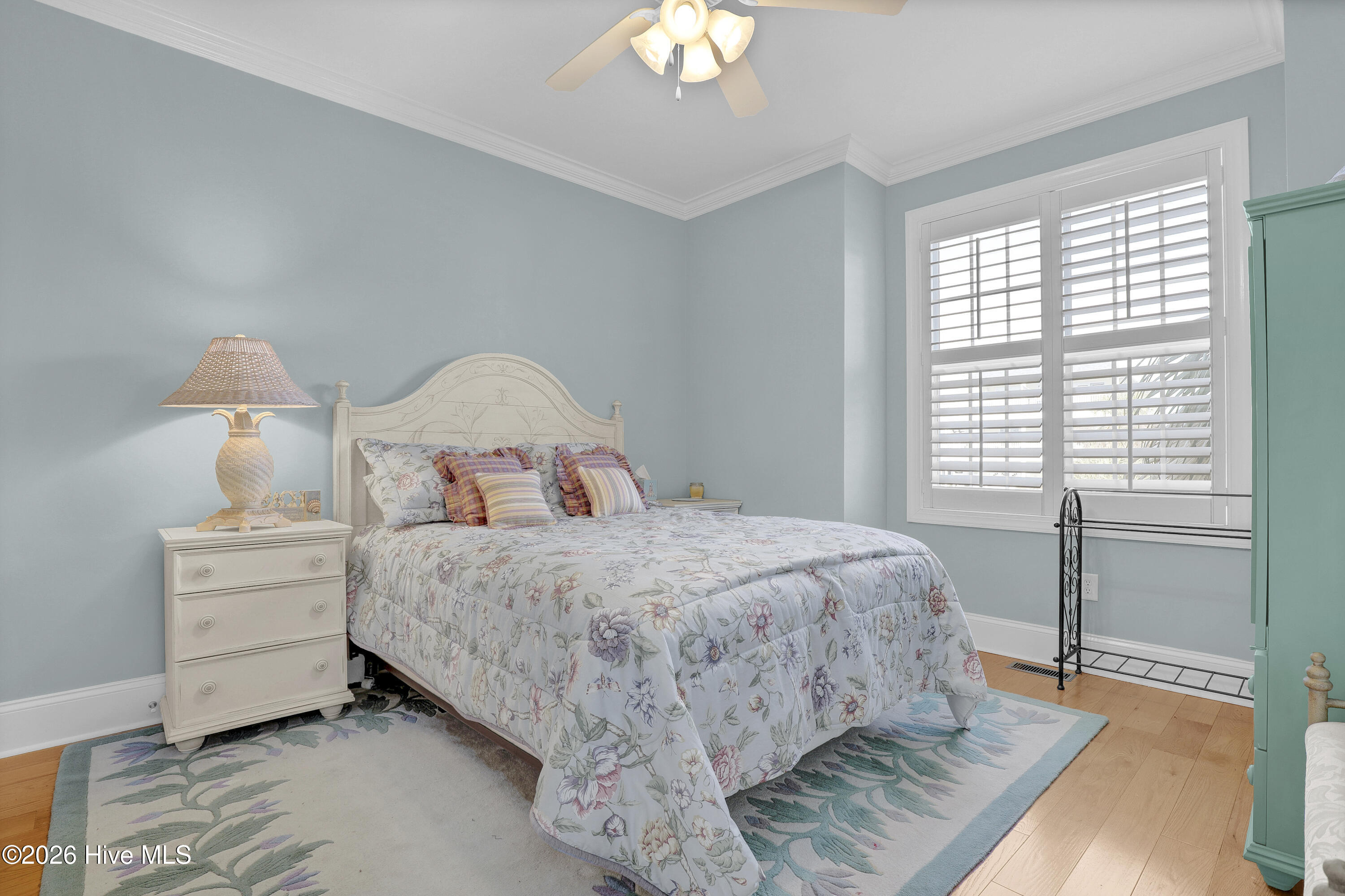 24 Sandy Lane