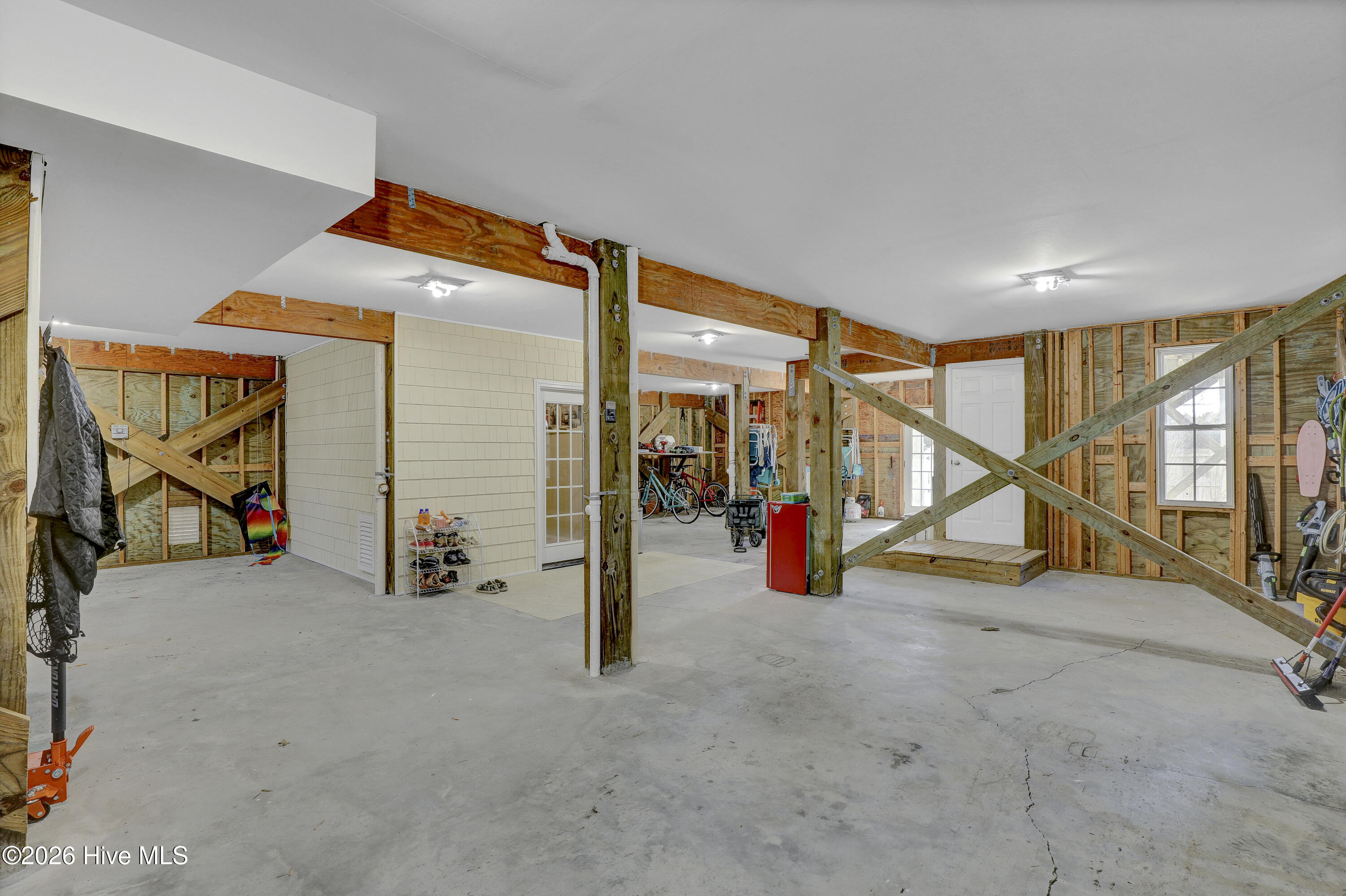 24 Sandy Lane