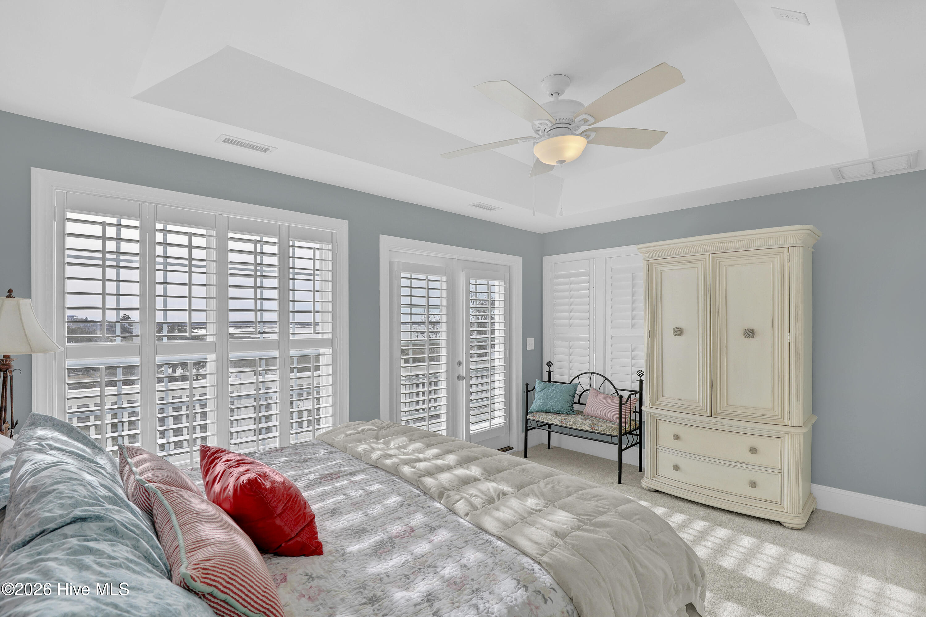 24 Sandy Lane