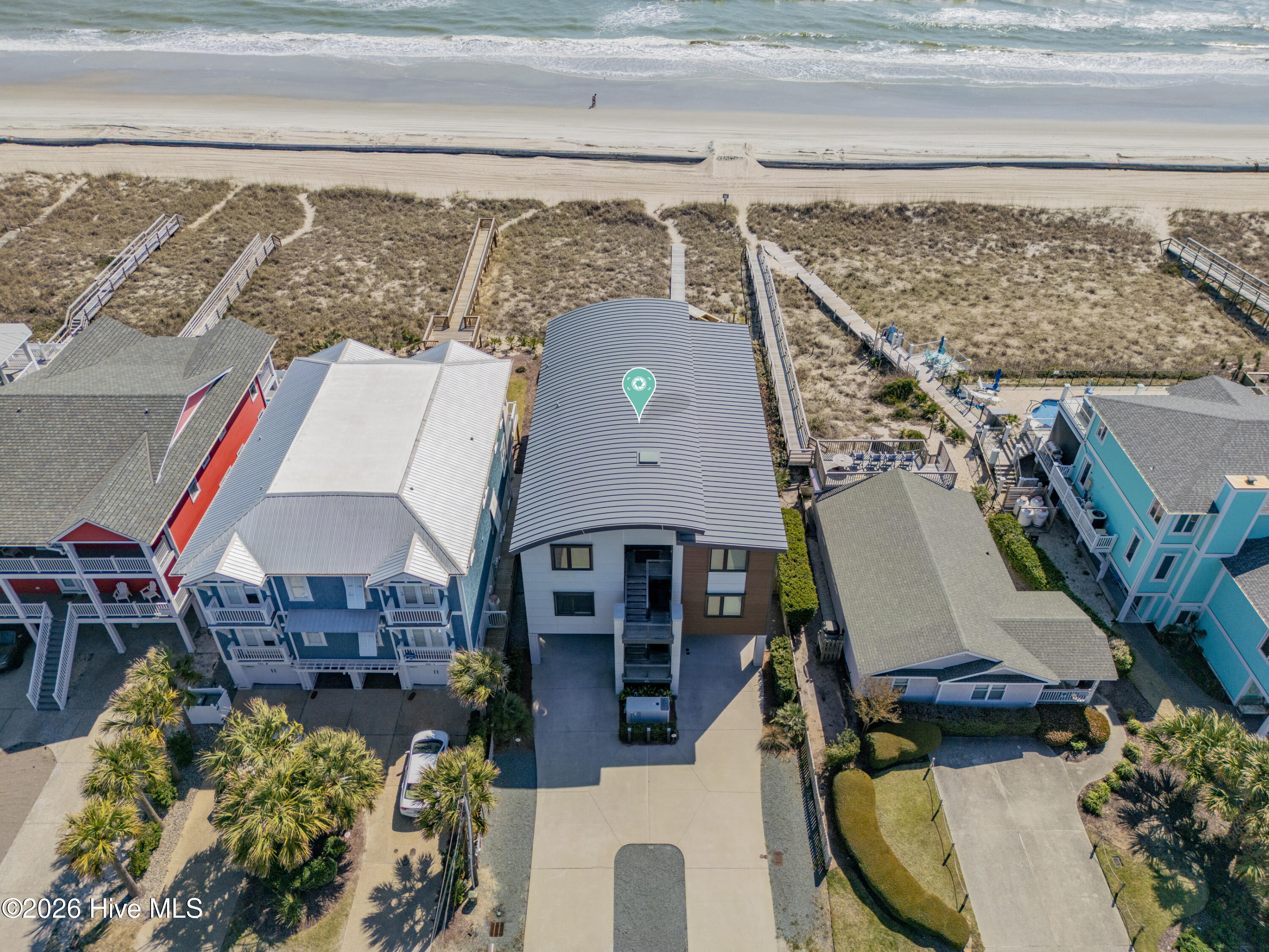 834 Fort Fisher Boulevard N