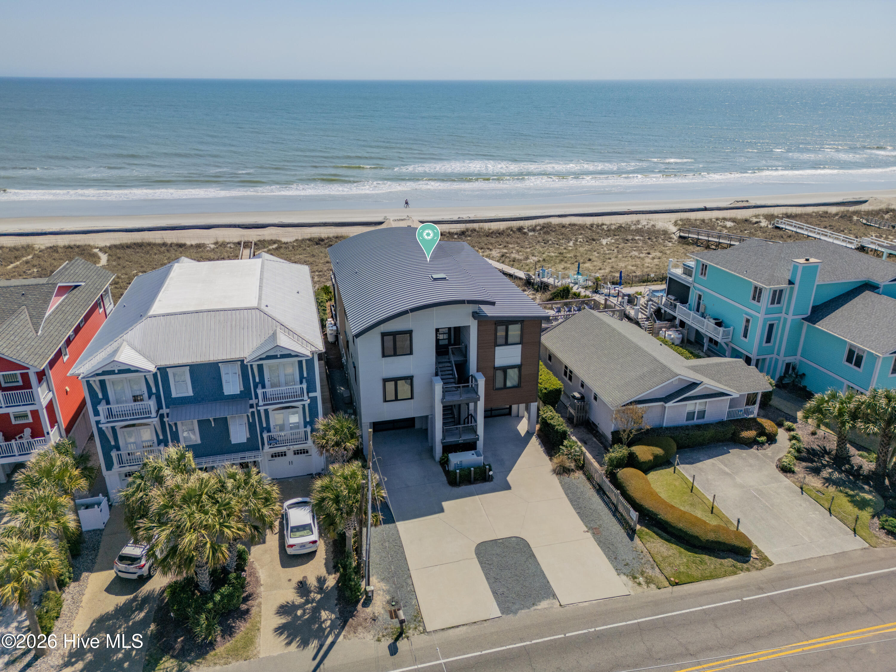 834 Fort Fisher Boulevard N