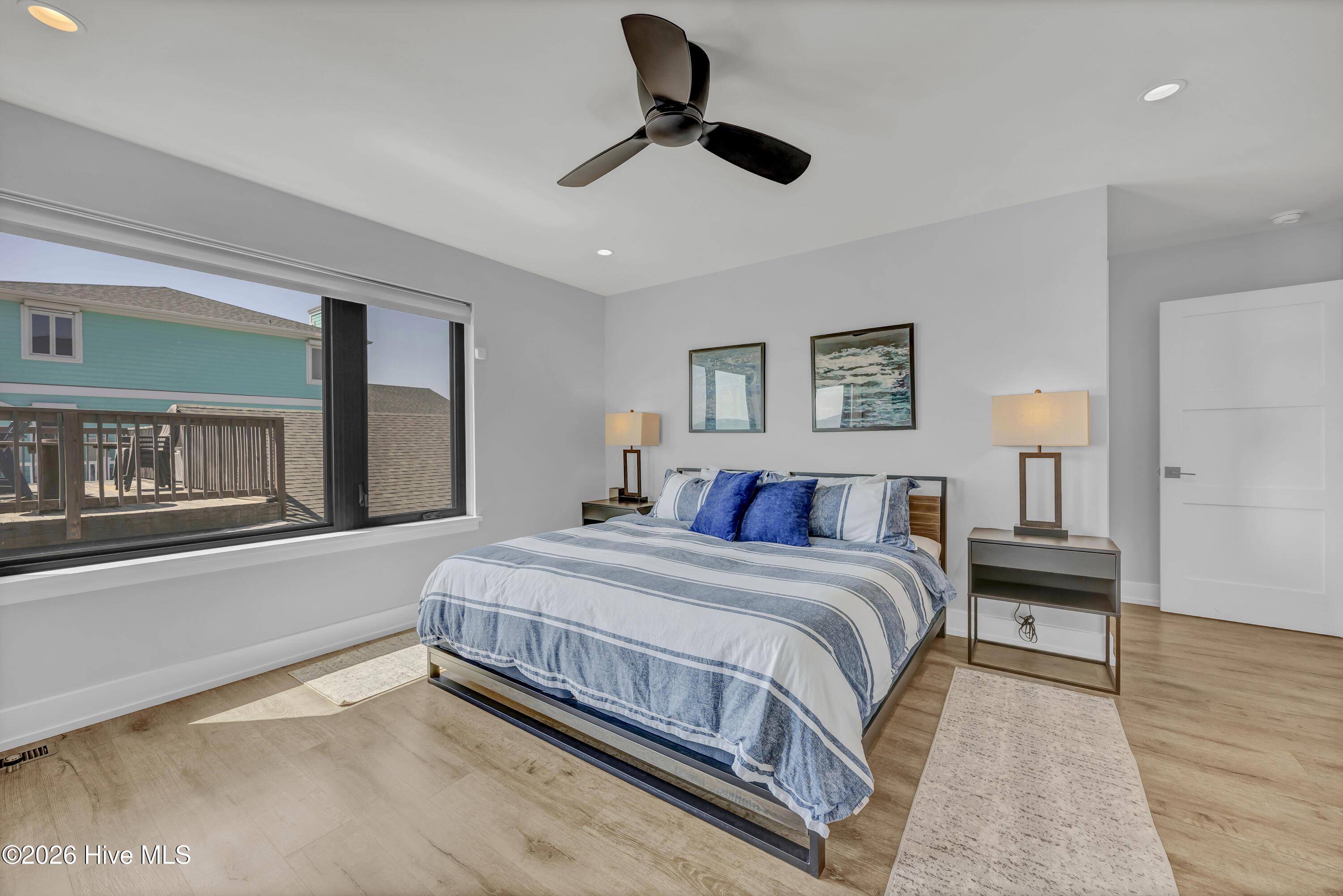 834 Fort Fisher Boulevard N