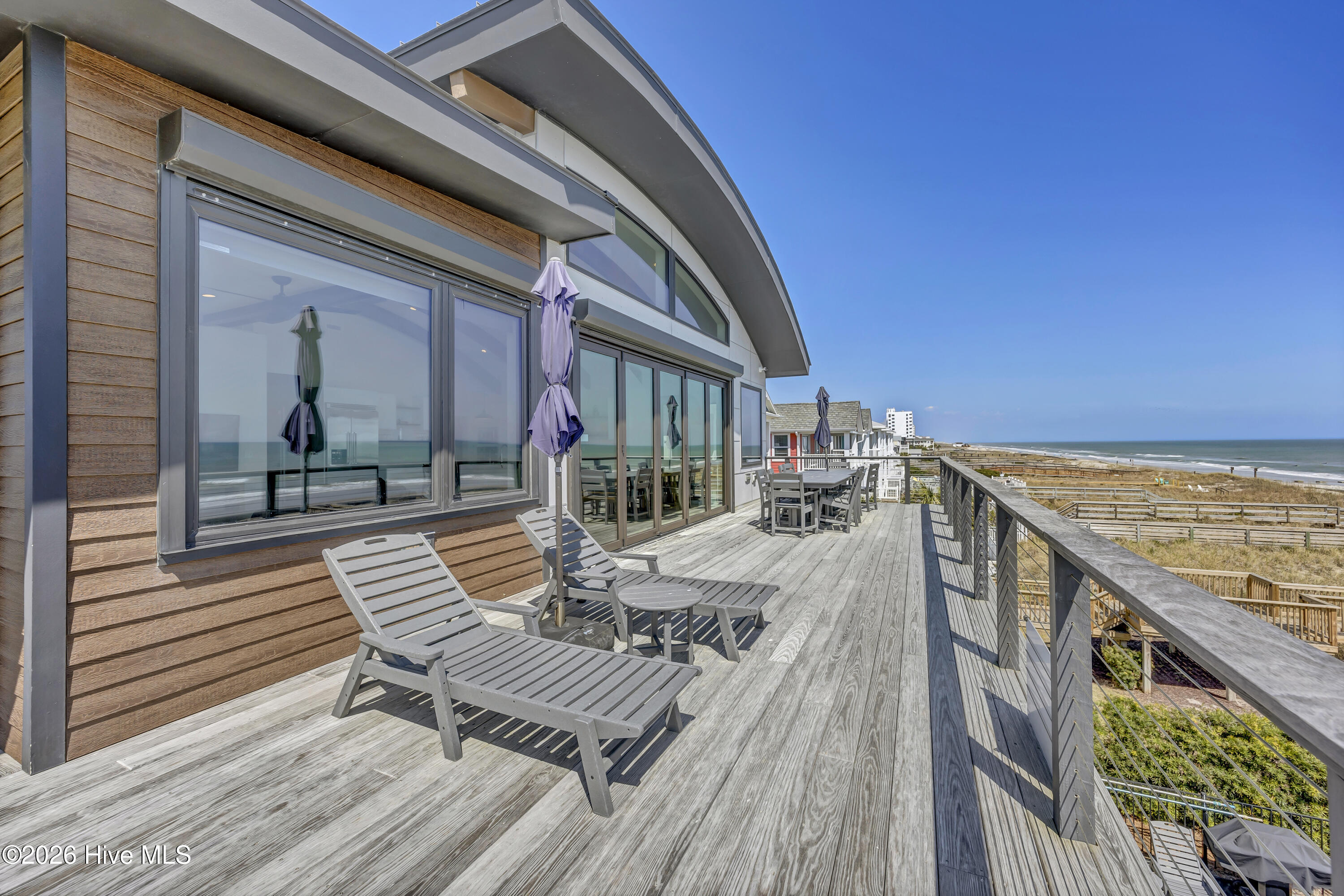 834 Fort Fisher Boulevard N