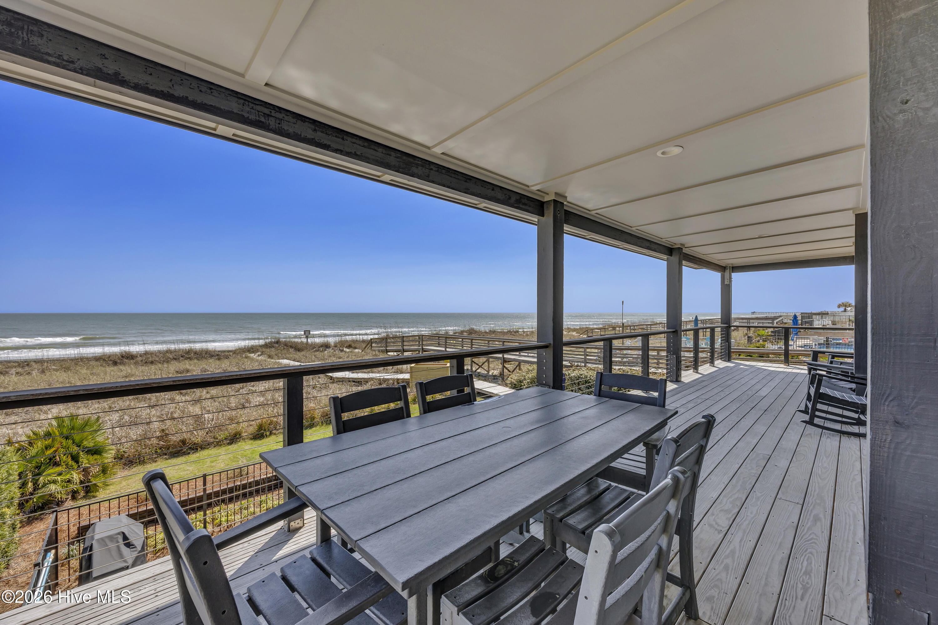 834 Fort Fisher Boulevard N
