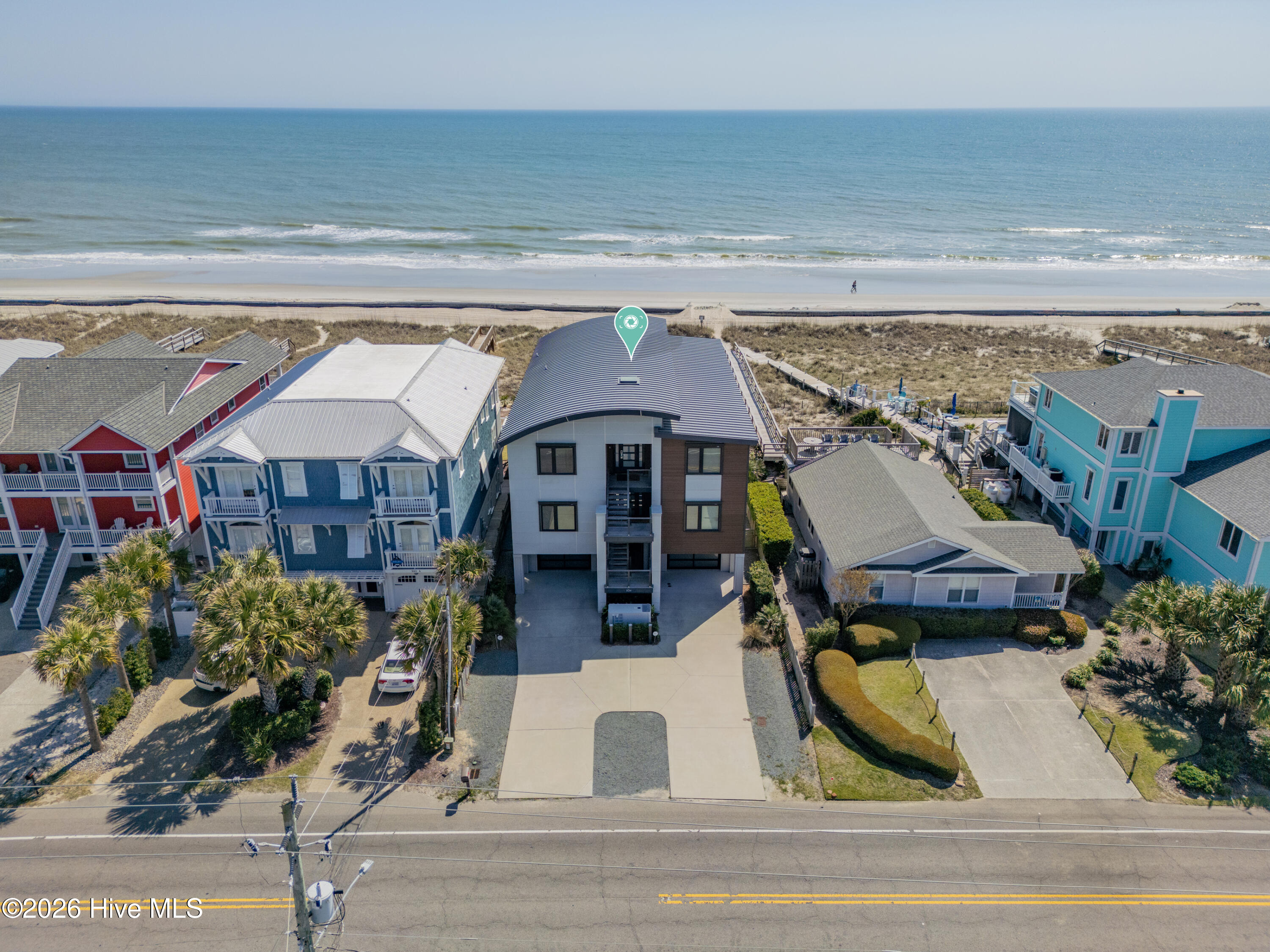 834 Fort Fisher Boulevard N