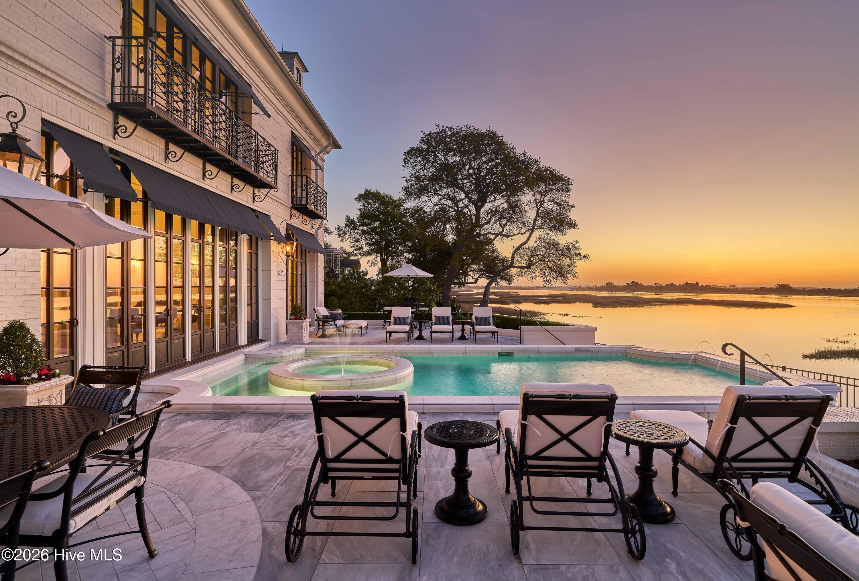 2316 Ocean Point Drive