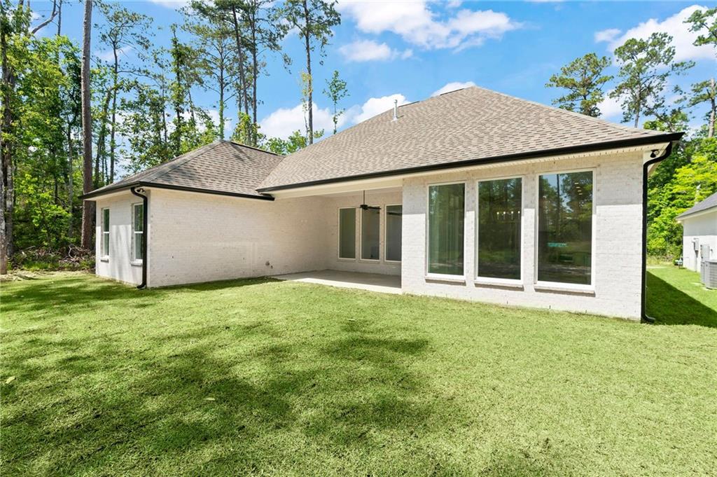 5064 TWIN RIVER Place