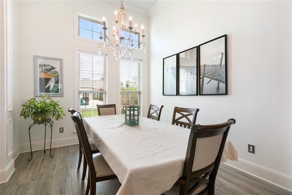 1124 CYPRESS CROSSING Drive